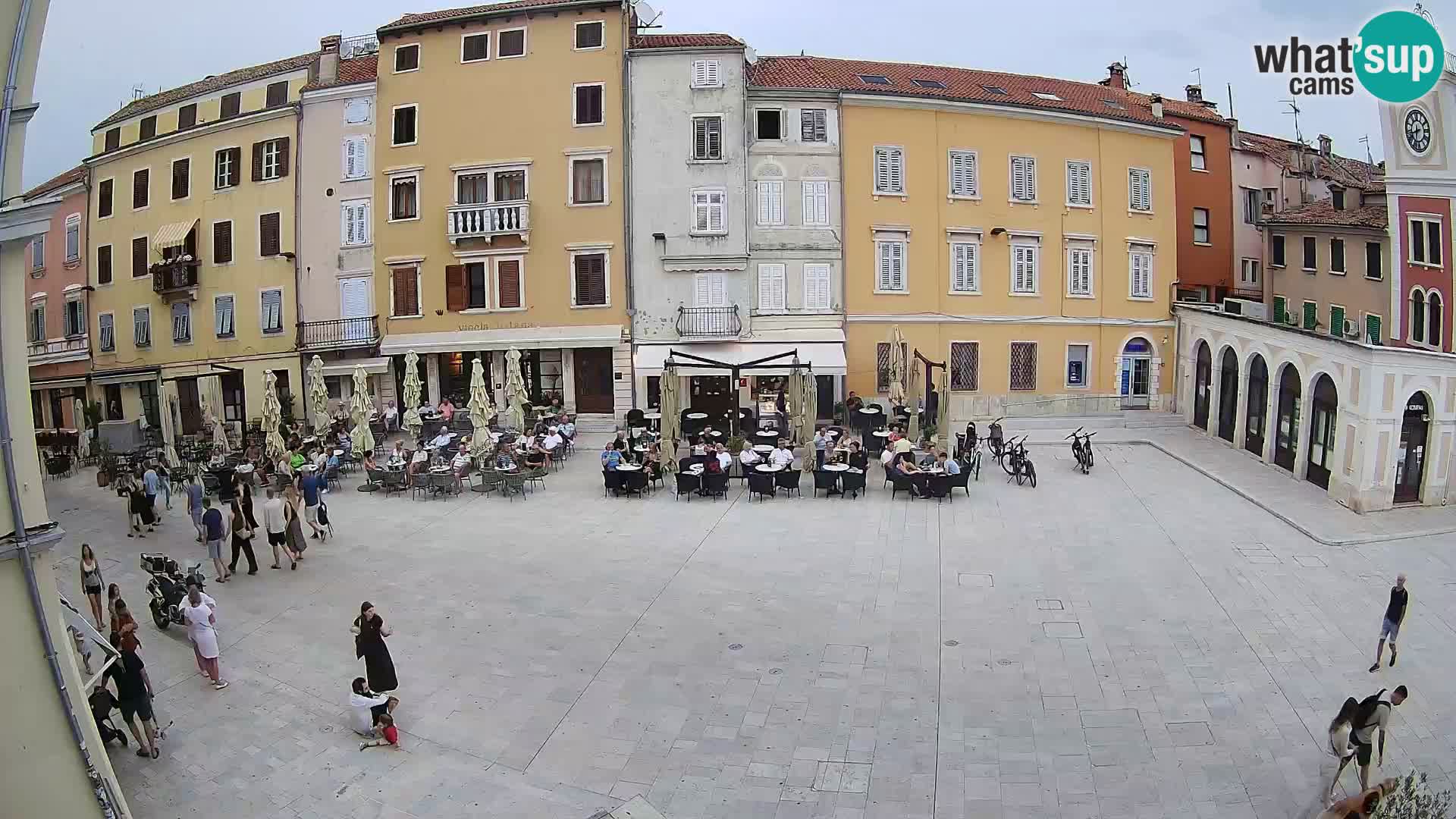 Webcam Rovinj Zentrum – Hauptplatz in Echtzeit