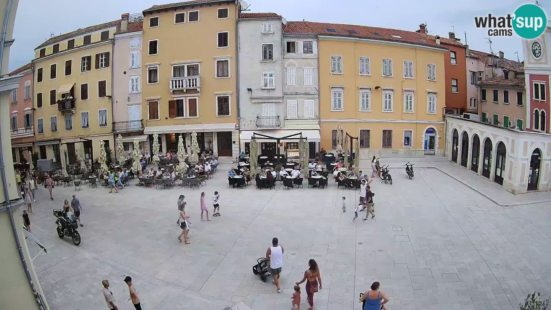 Webcam Rovinj Zentrum – Hauptplatz in Echtzeit