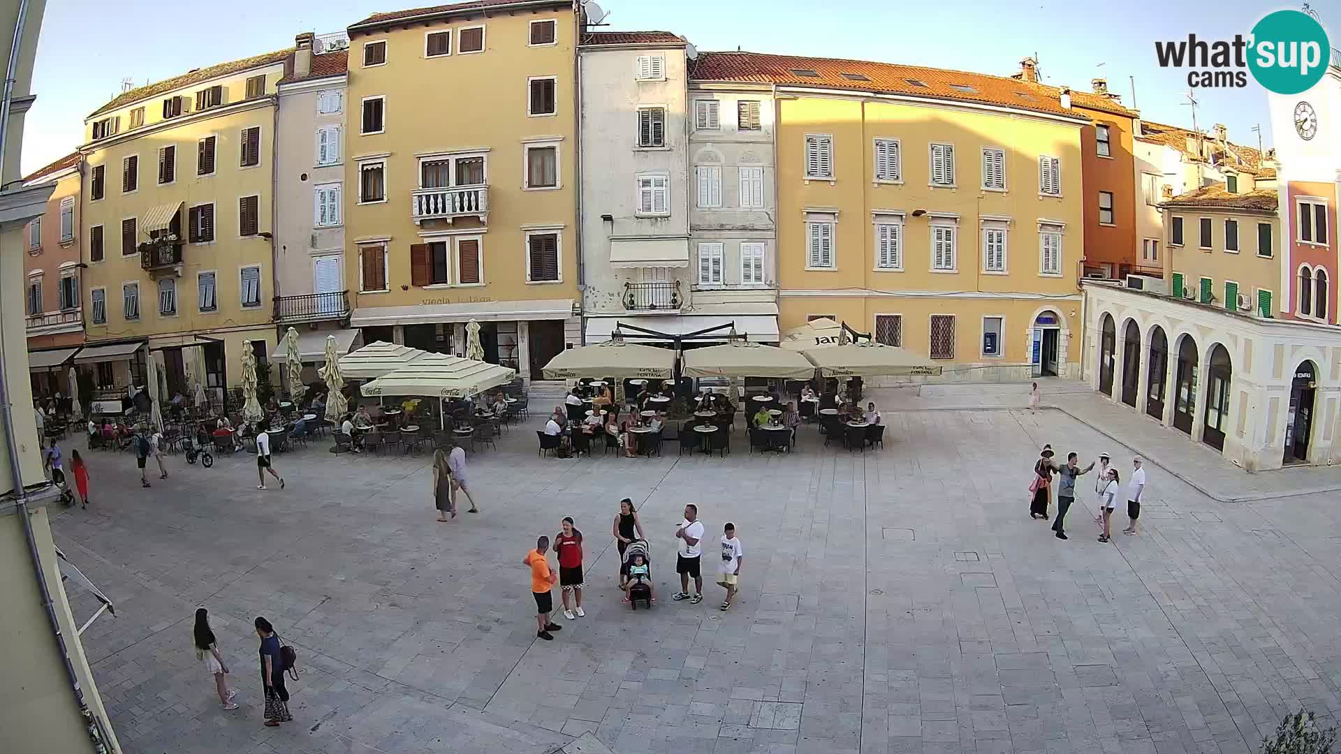 Webcam Rovinj Zentrum – Hauptplatz in Echtzeit