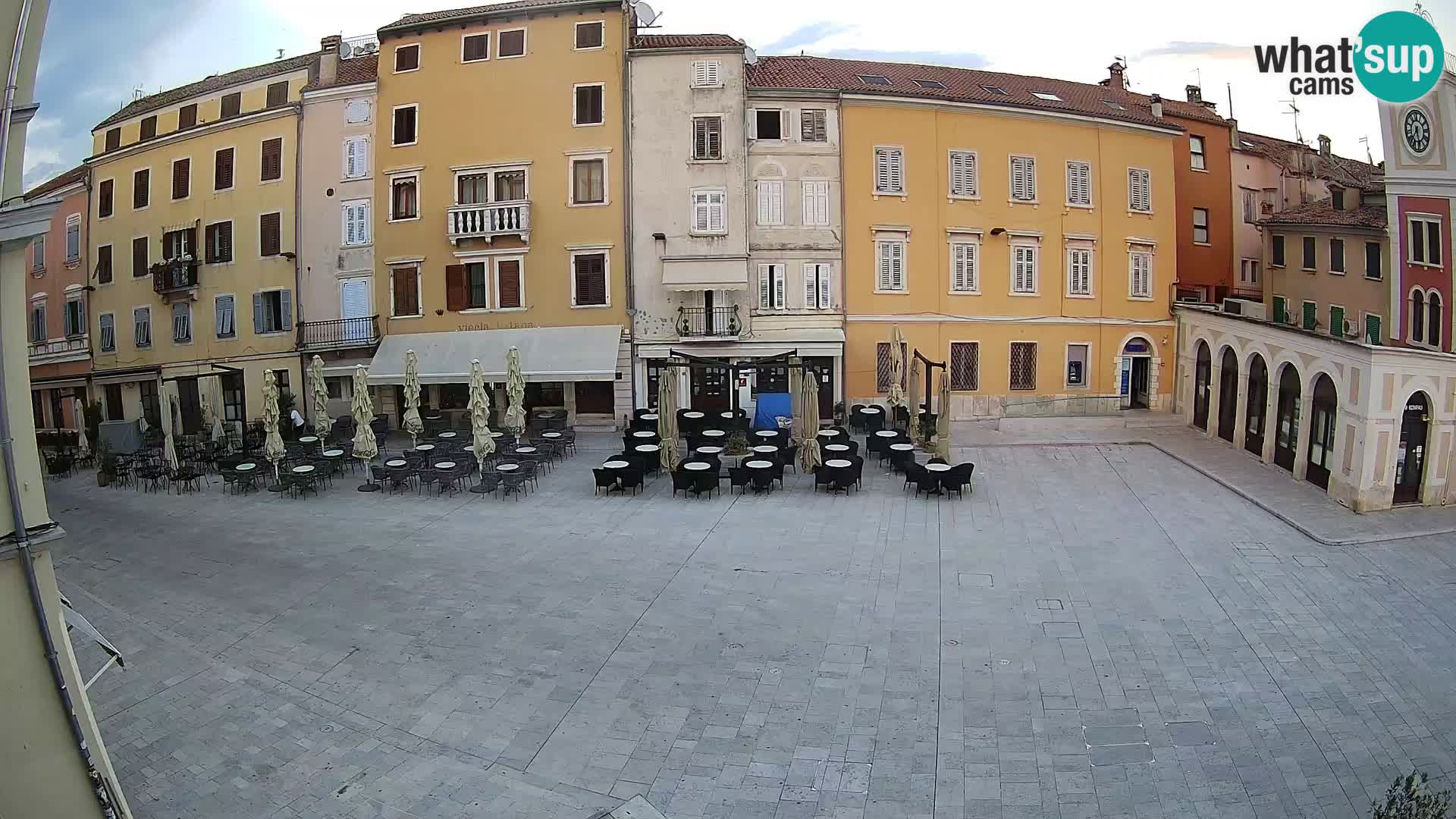Spletna kamera Rovinj Center – Glavni trg