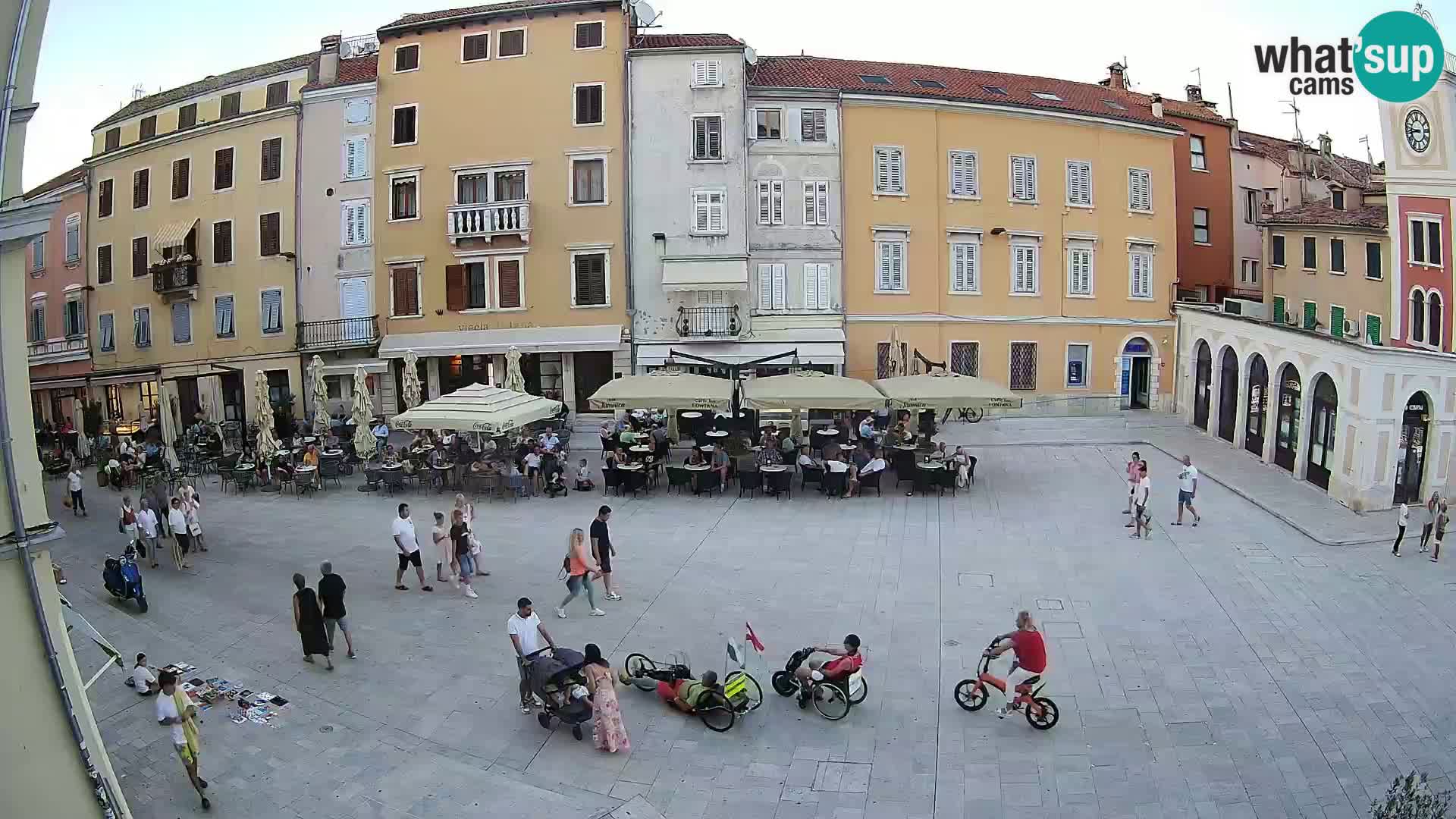 Webcam Rovinj Zentrum – Hauptplatz in Echtzeit