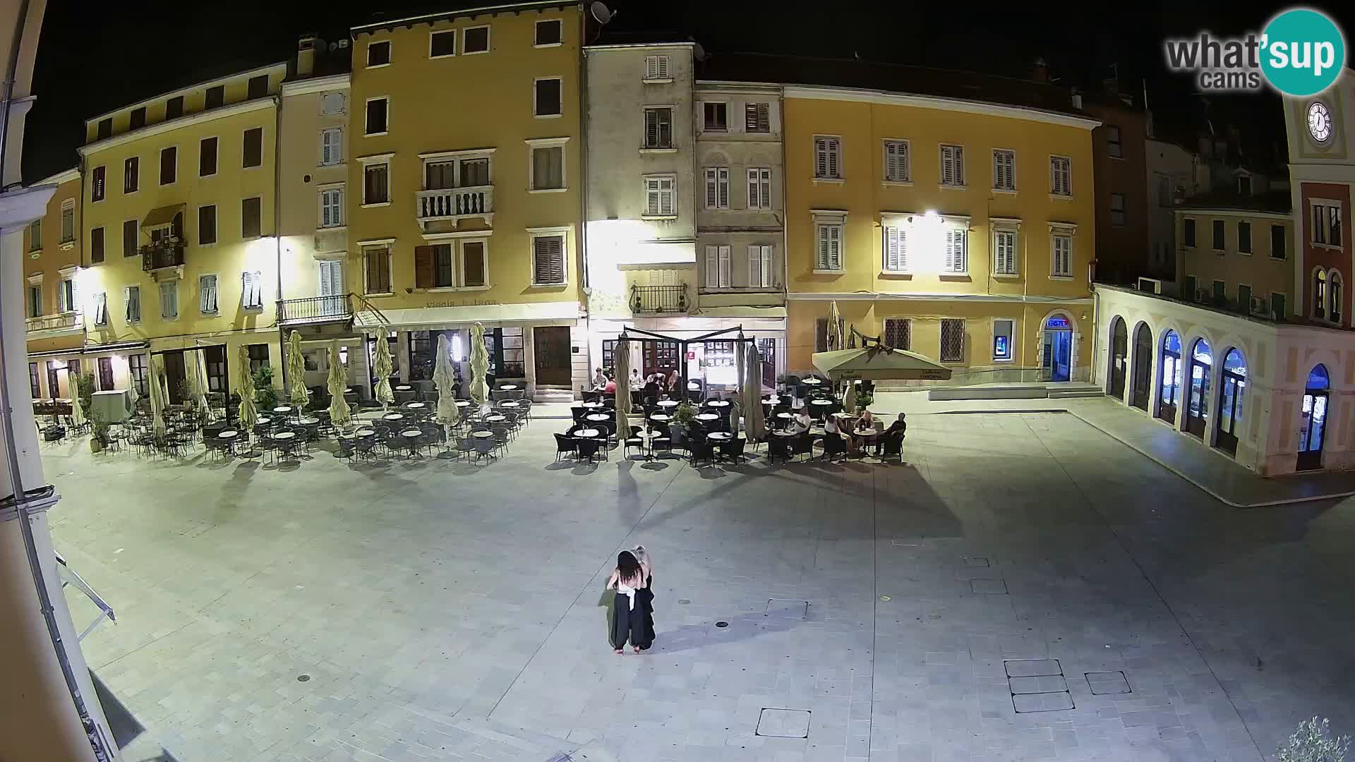 Spletna kamera Rovinj Center – Glavni trg