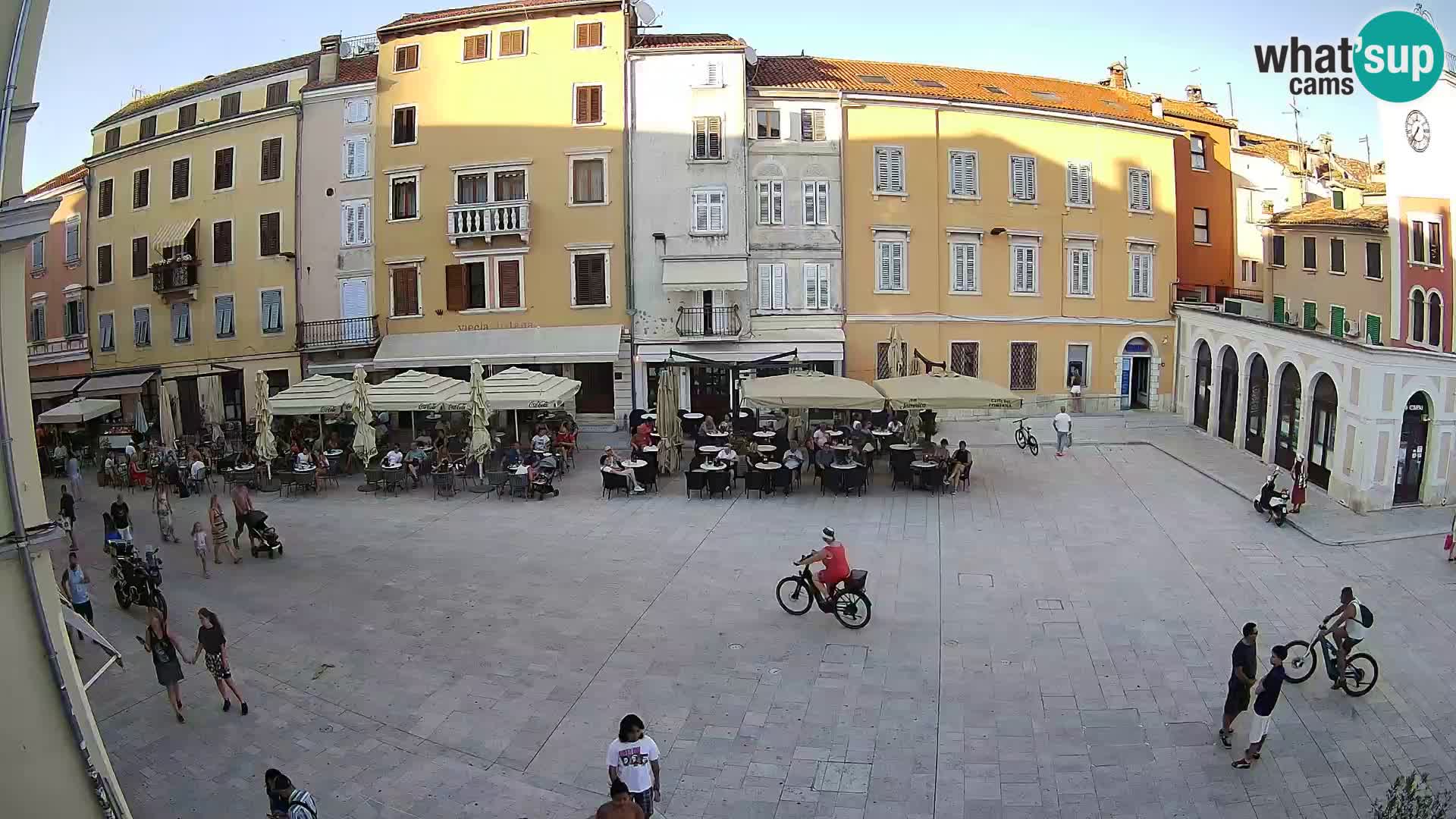 Webcam Rovinj Zentrum – Hauptplatz in Echtzeit