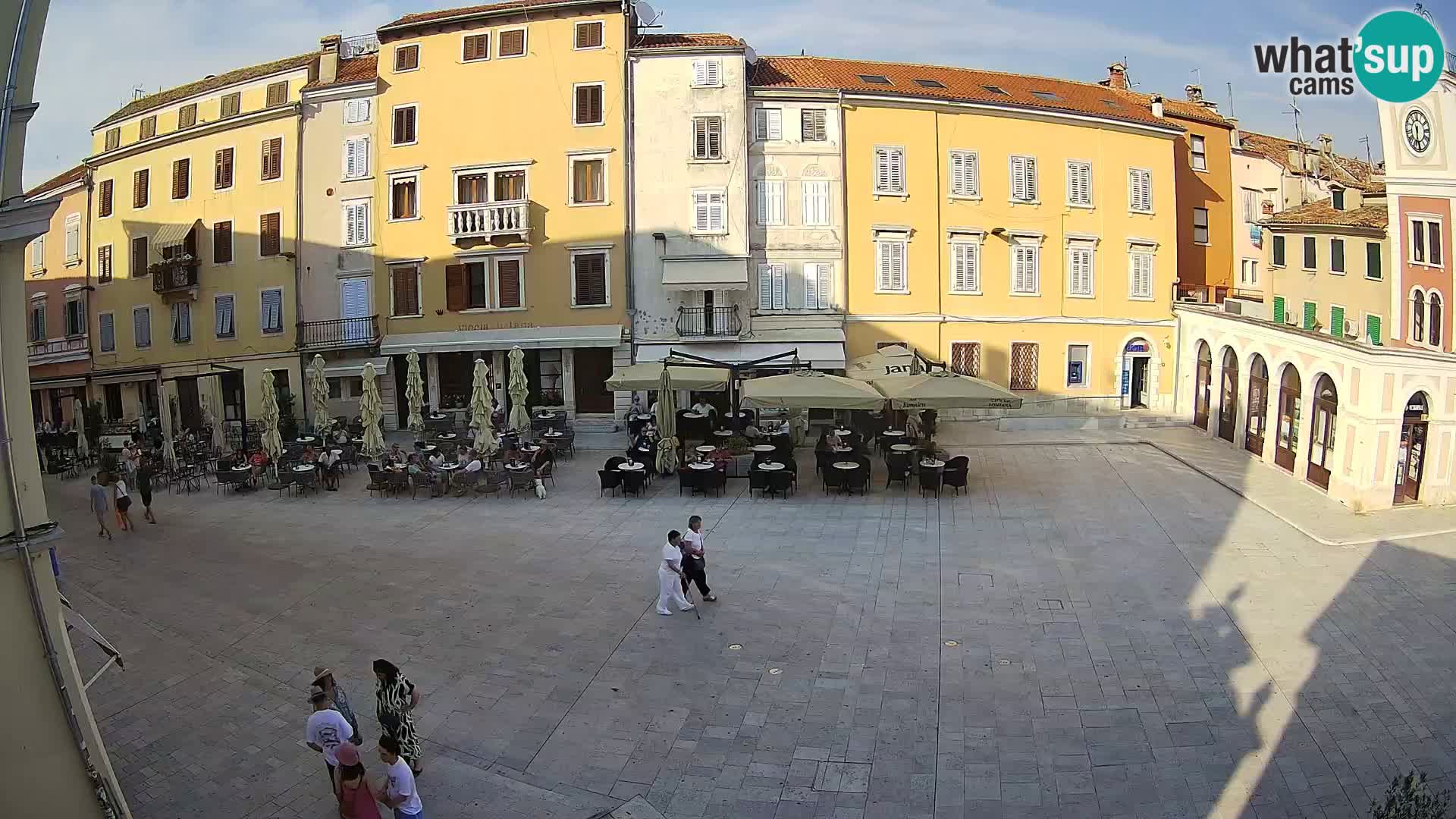 Spletna kamera Rovinj Center – Glavni trg