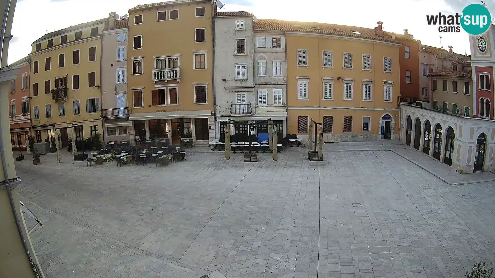Webcam Rovinj Zentrum – Hauptplatz in Echtzeit