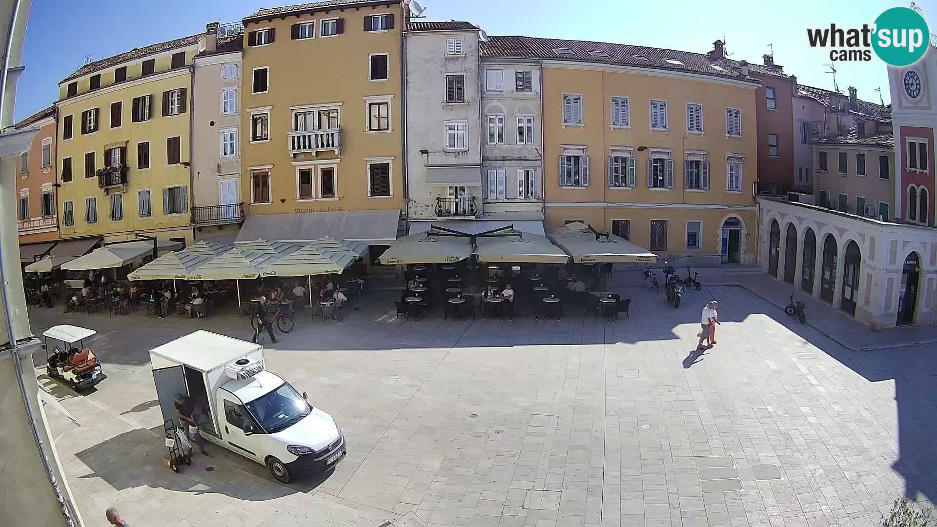 Spletna kamera Rovinj Center – Glavni trg