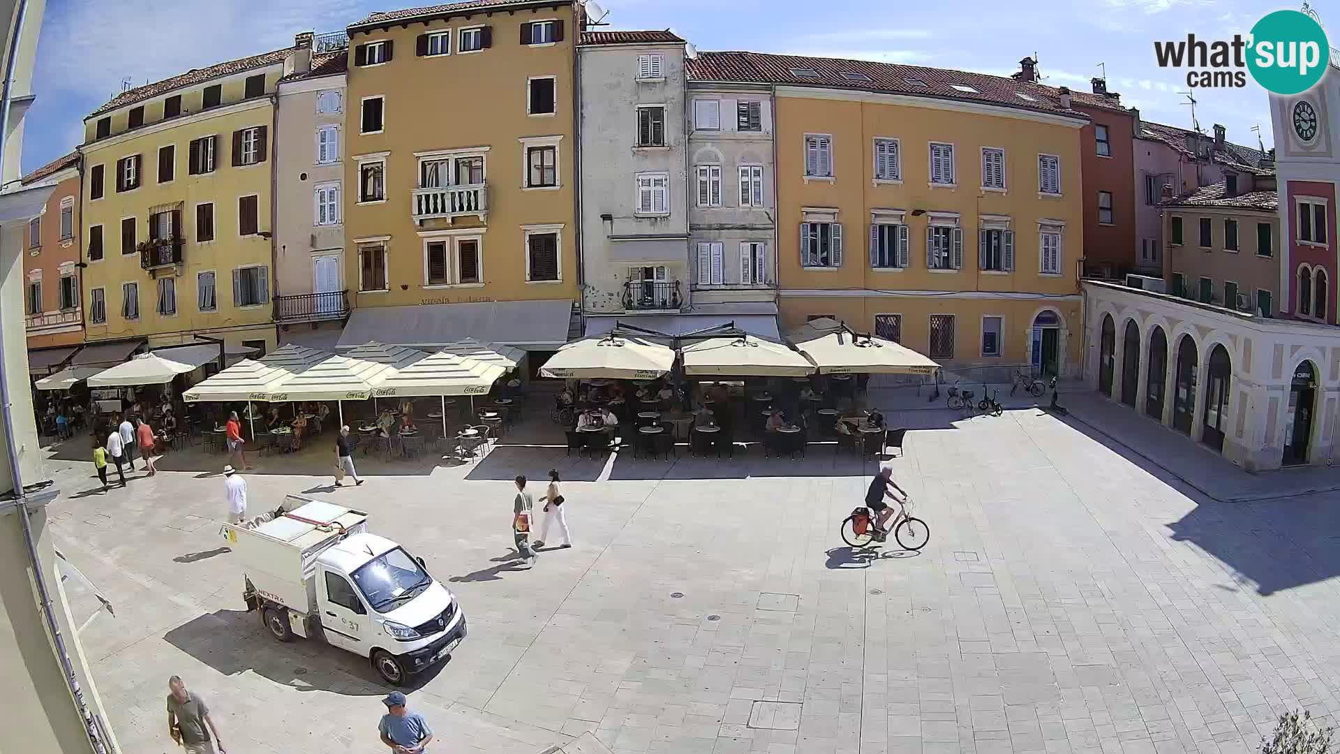 Spletna kamera Rovinj Center – Glavni trg