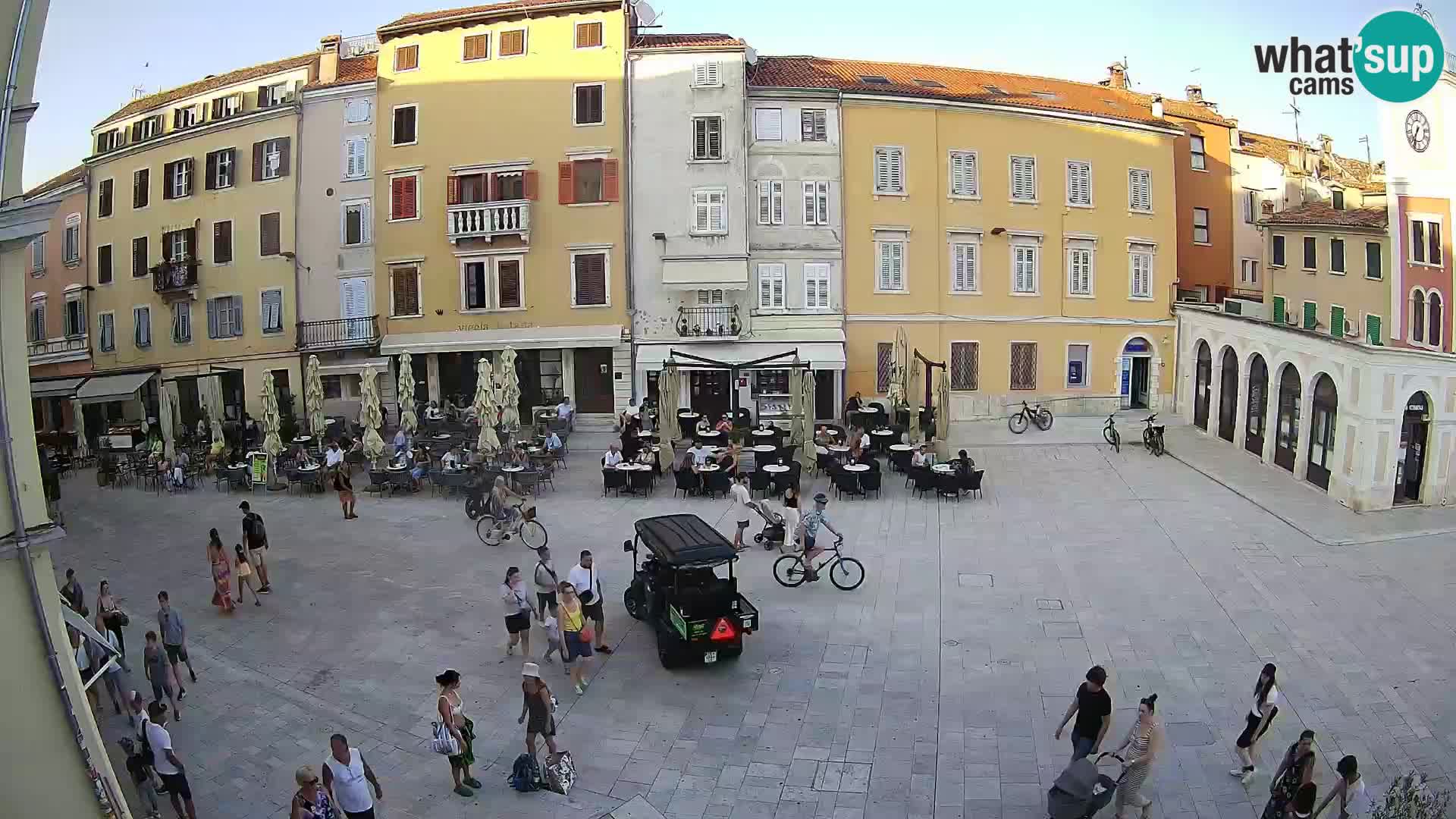 Webcam Rovinj Zentrum – Hauptplatz in Echtzeit