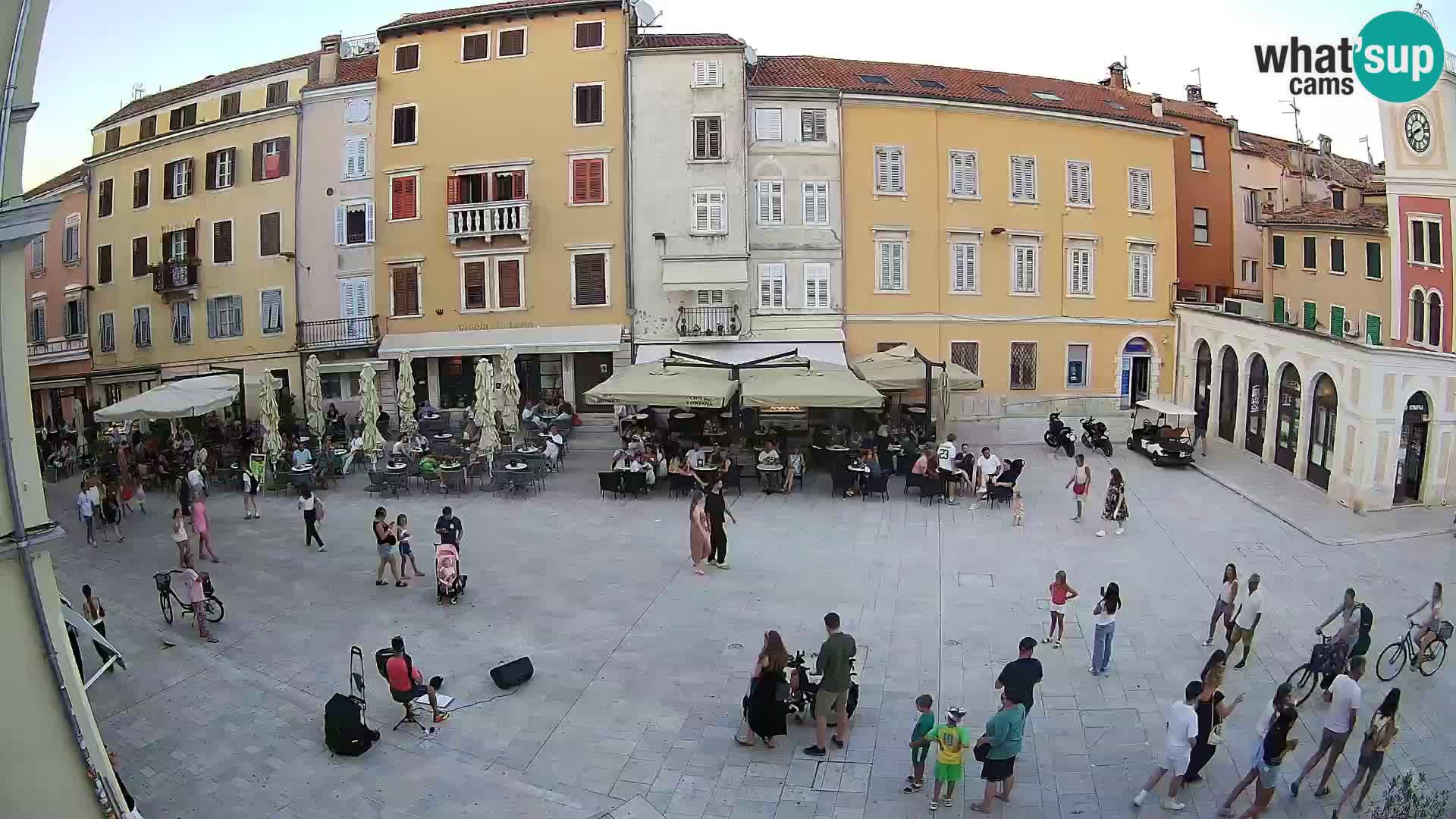 Webcam Rovinj Zentrum – Hauptplatz in Echtzeit