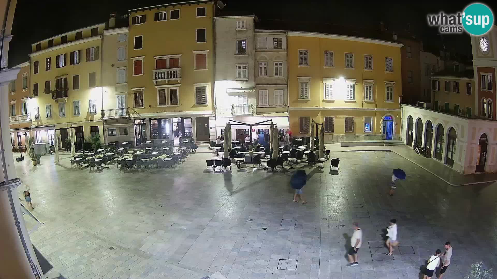 Spletna kamera Rovinj Center – Glavni trg
