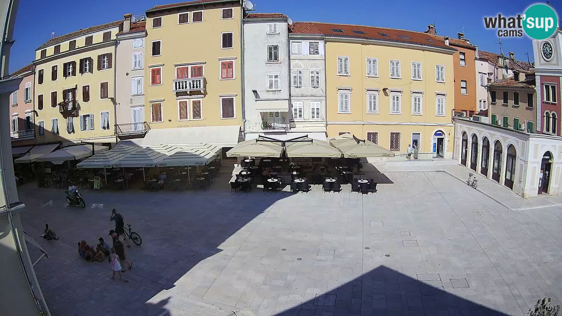 Spletna kamera Rovinj Center – Glavni trg