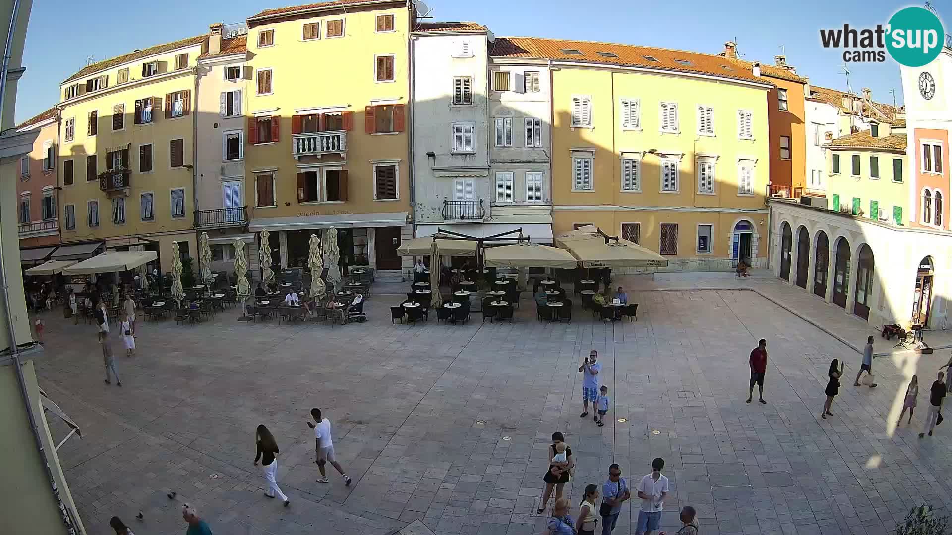 Webcam Rovinj Zentrum – Hauptplatz in Echtzeit