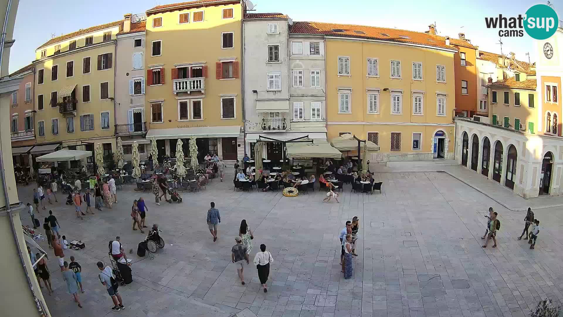 Webcam Rovinj Zentrum – Hauptplatz in Echtzeit