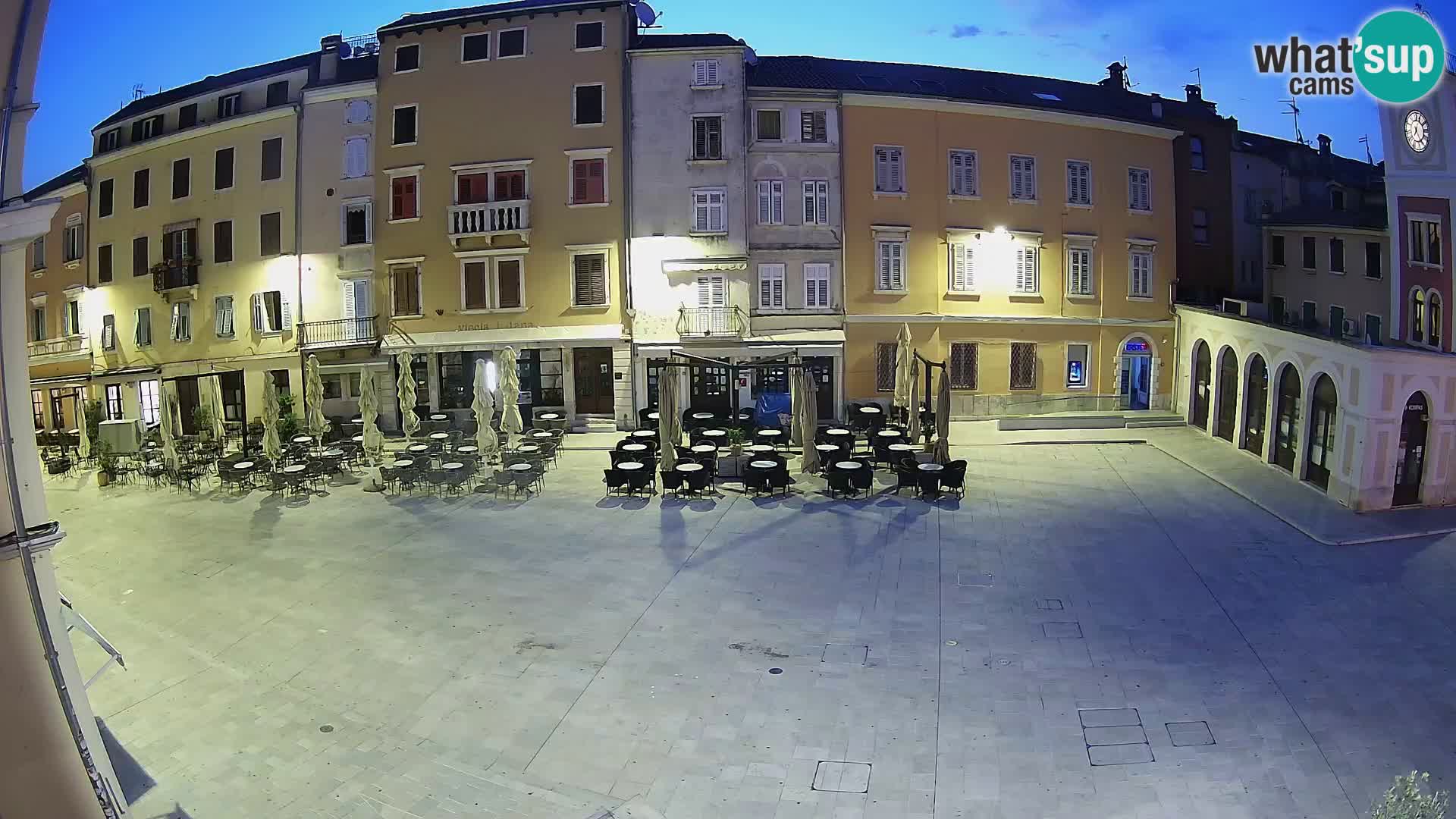 Spletna kamera Rovinj Center – Glavni trg