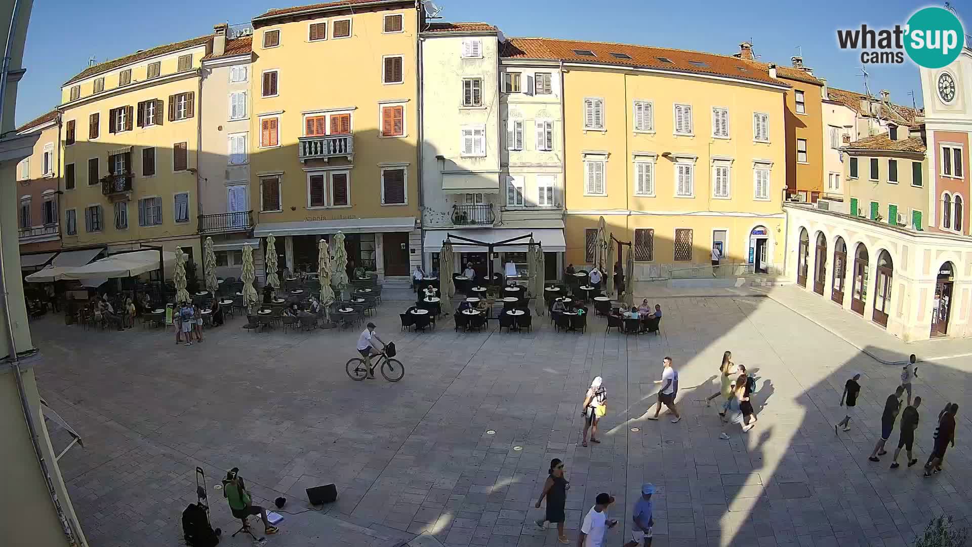 Webcam Rovinj Zentrum – Hauptplatz in Echtzeit