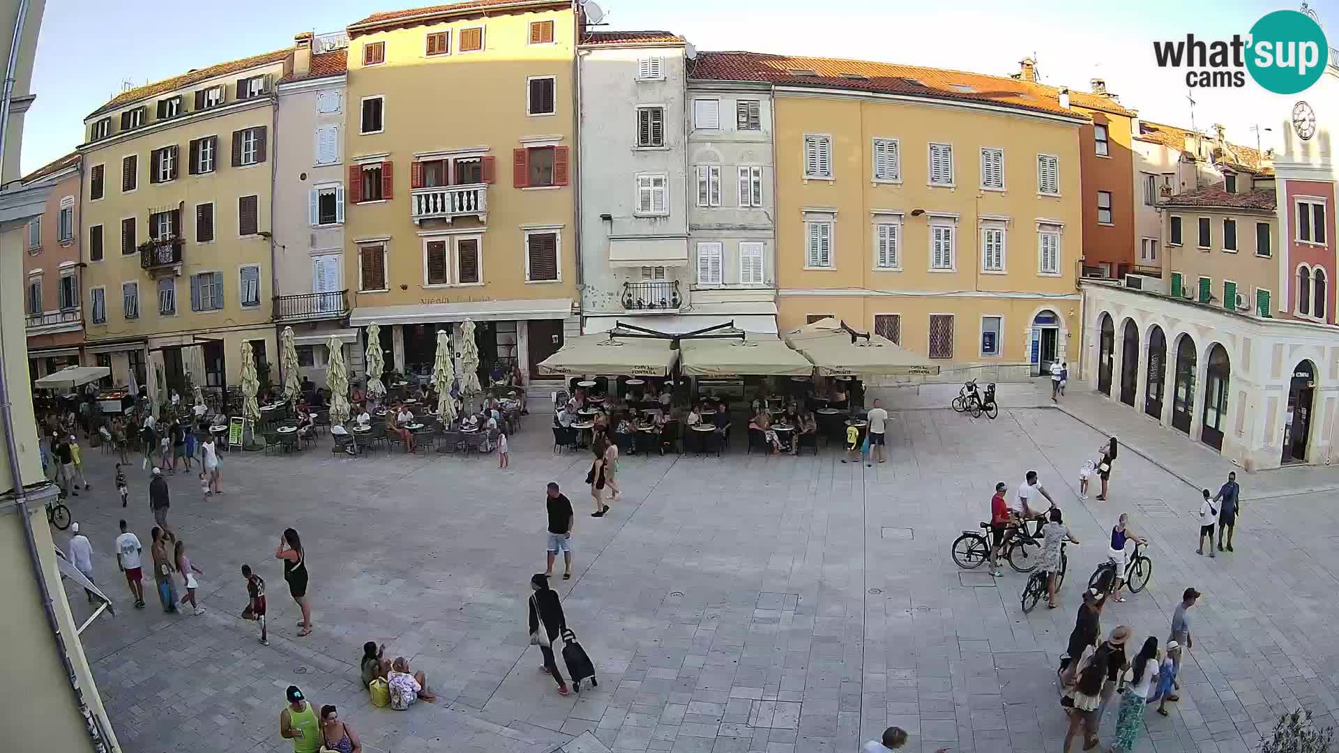 Webcam Rovinj Zentrum – Hauptplatz in Echtzeit