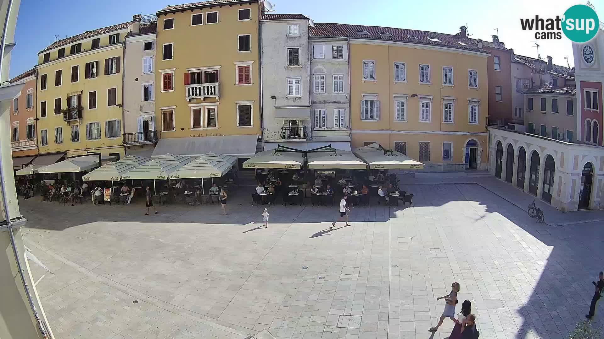 Spletna kamera Rovinj Center – Glavni trg