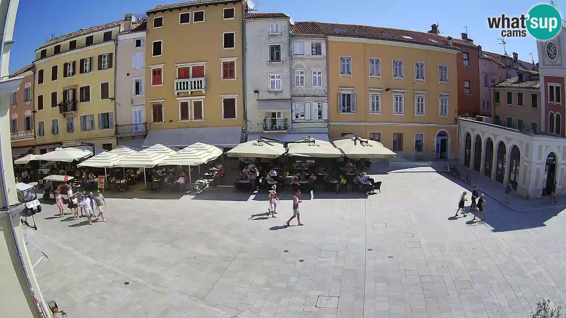 Spletna kamera Rovinj Center – Glavni trg