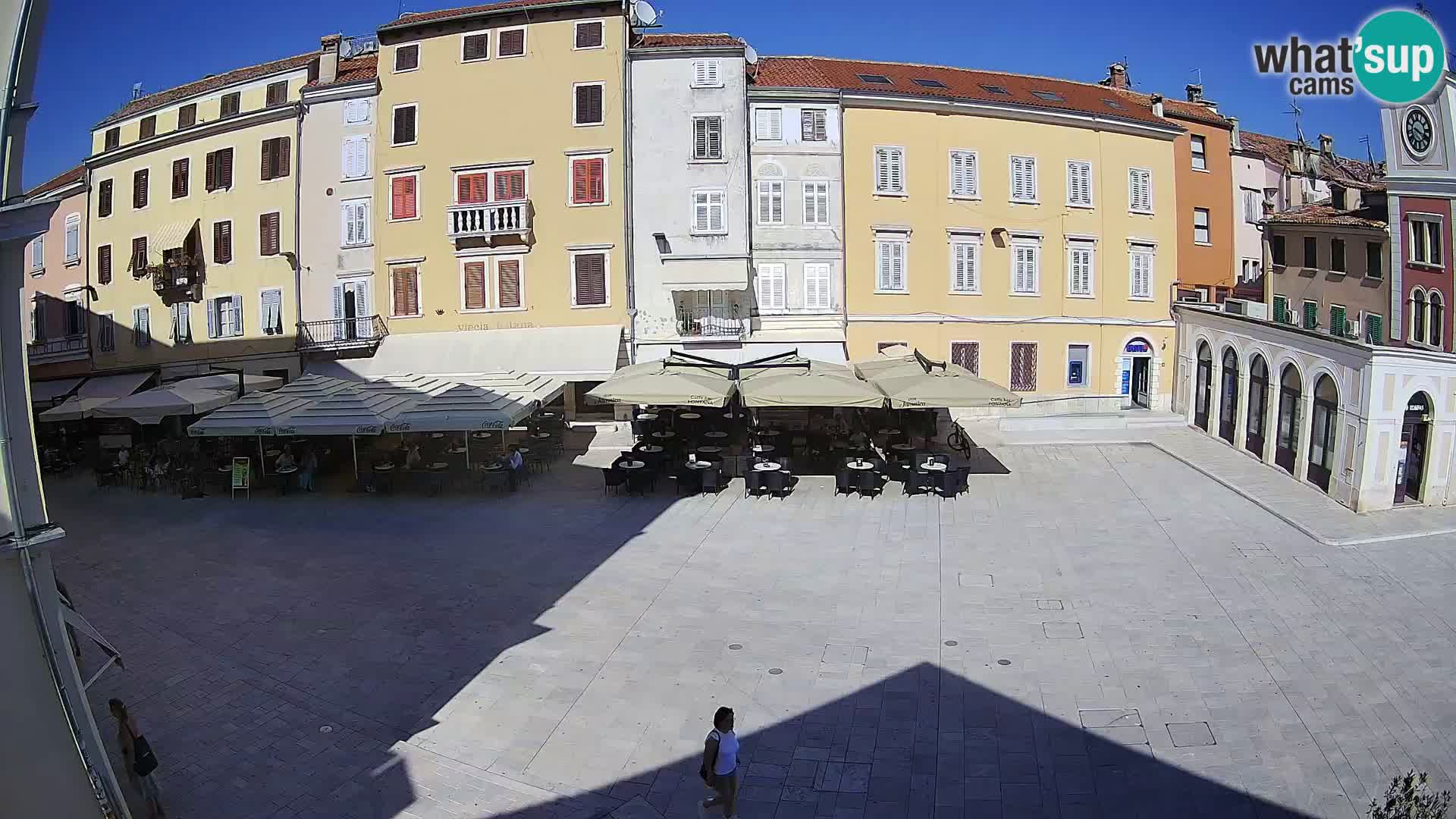 Spletna kamera Rovinj Center – Glavni trg