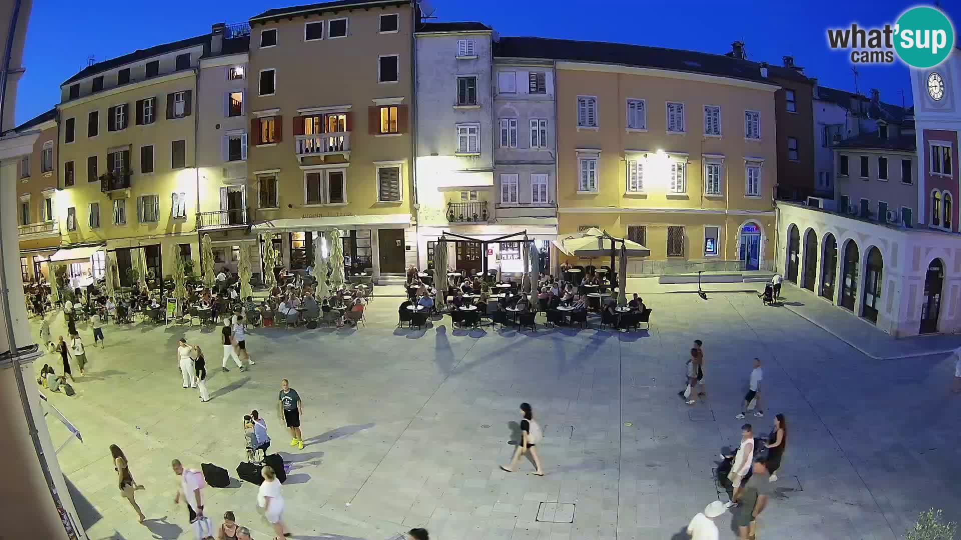 Spletna kamera Rovinj Center – Glavni trg