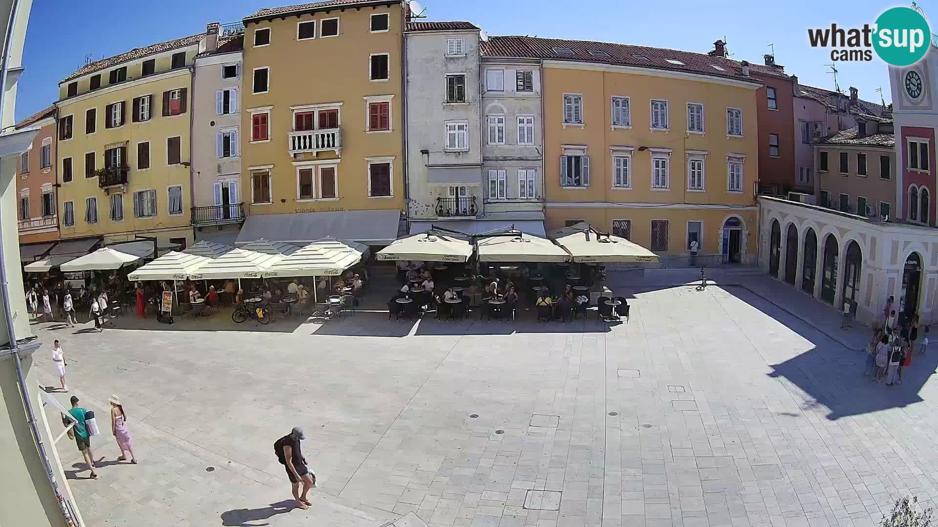 Spletna kamera Rovinj Center – Glavni trg
