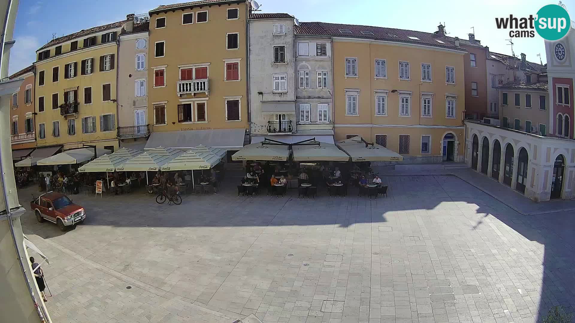 Spletna kamera Rovinj Center – Glavni trg