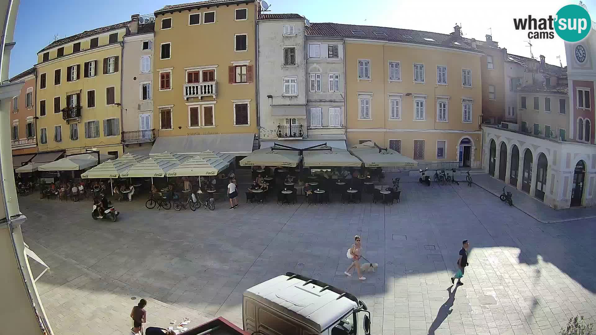 Webcam Rovinj Zentrum – Hauptplatz in Echtzeit