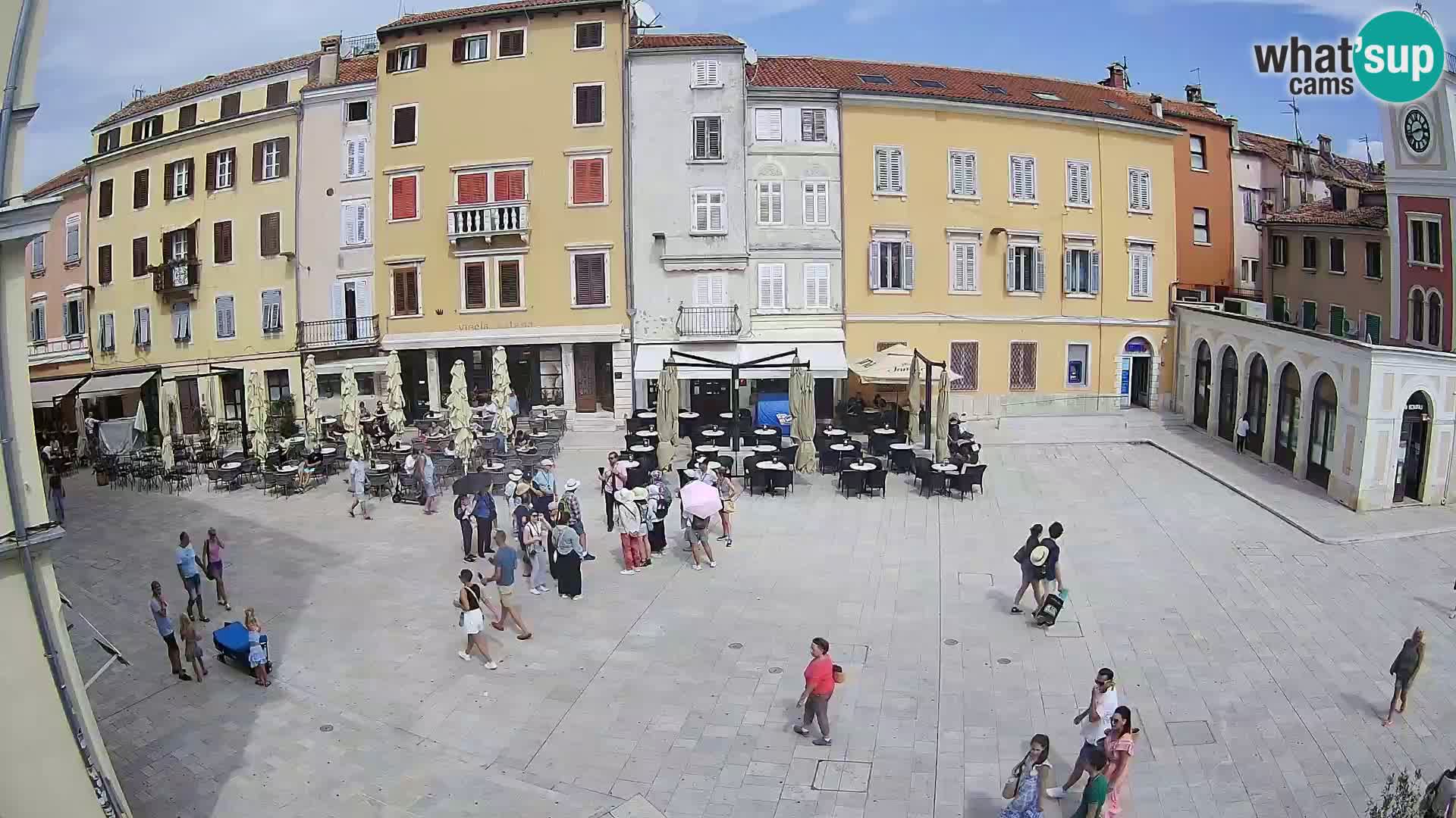 Spletna kamera Rovinj Center – Glavni trg