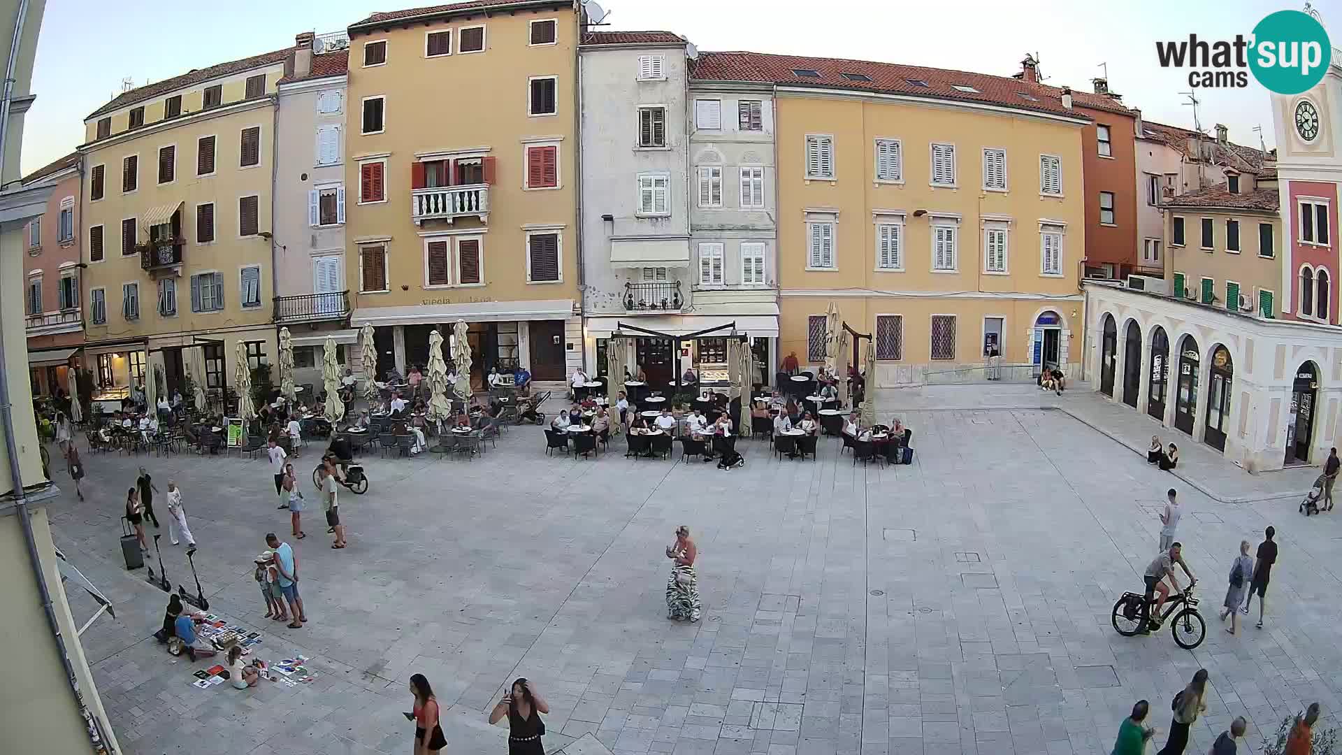 Webcam Rovinj Zentrum – Hauptplatz in Echtzeit