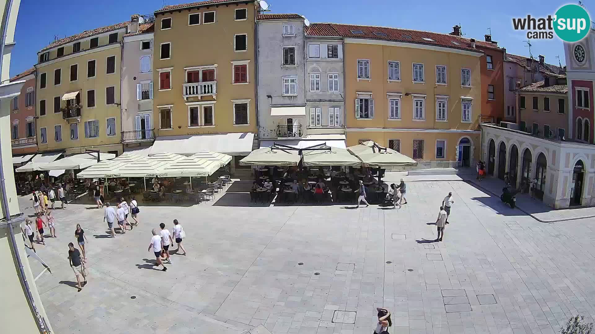 Spletna kamera Rovinj Center – Glavni trg