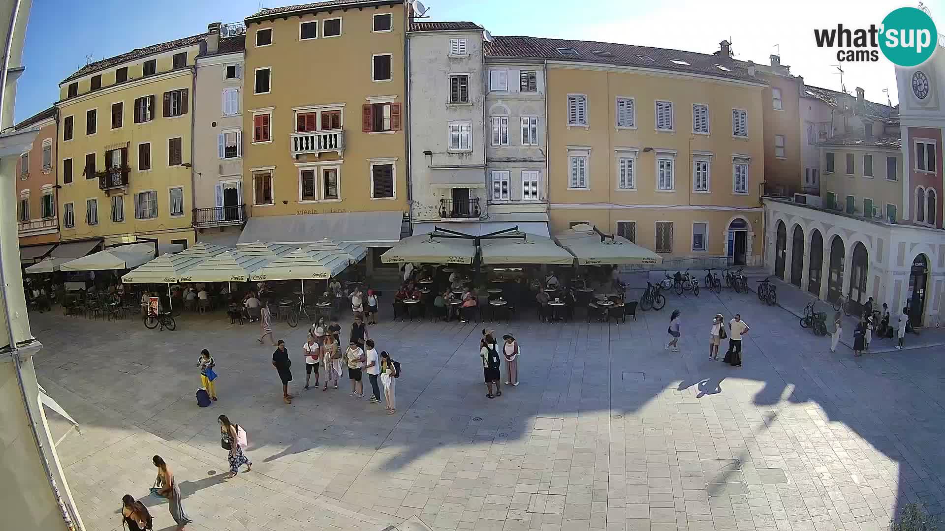 Spletna kamera Rovinj Center – Glavni trg