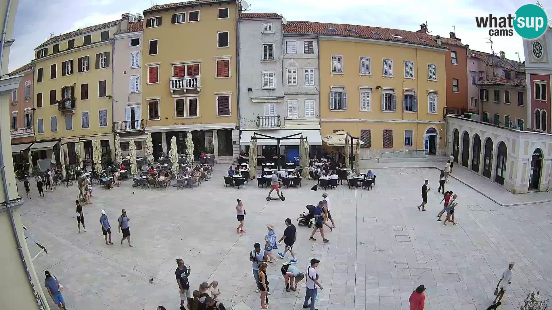Webcam Rovinj Zentrum – Hauptplatz in Echtzeit