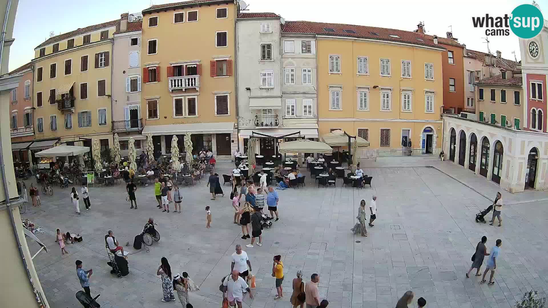 Webcam Rovinj Zentrum – Hauptplatz in Echtzeit