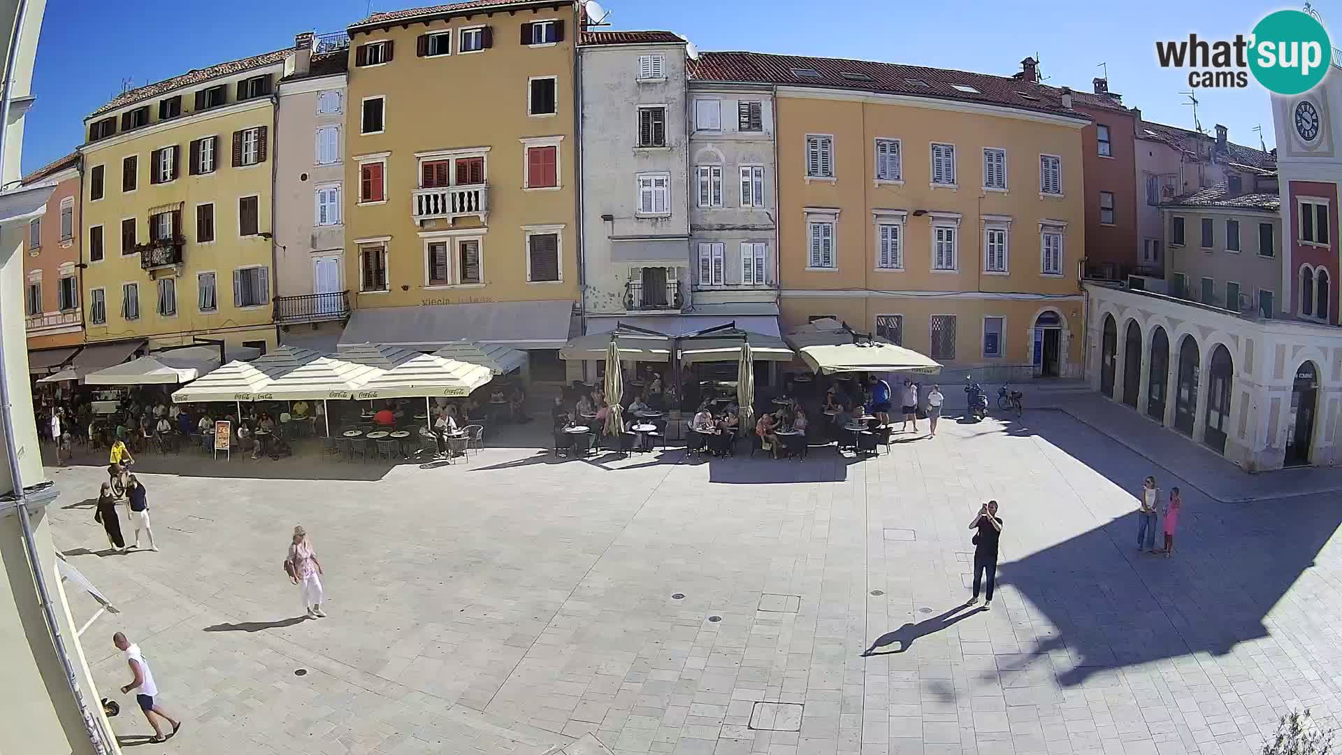 Spletna kamera Rovinj Center – Glavni trg