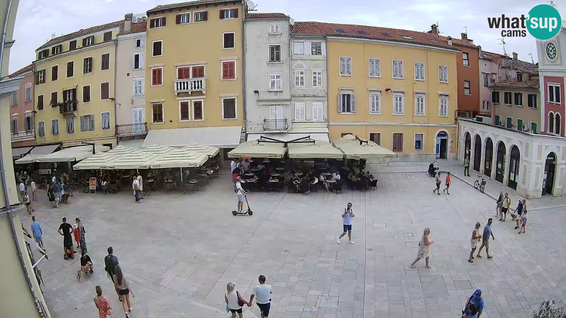 Webcam Rovinj Zentrum – Hauptplatz in Echtzeit