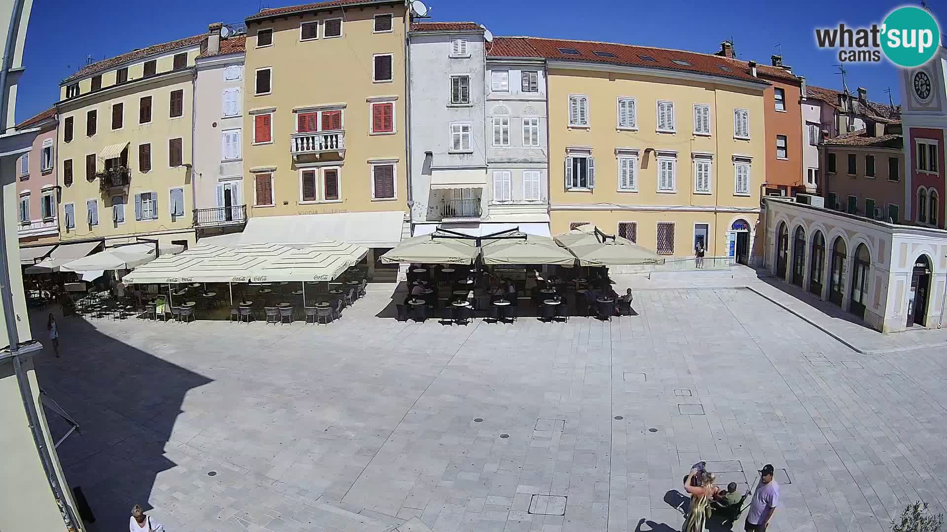Spletna kamera Rovinj Center – Glavni trg