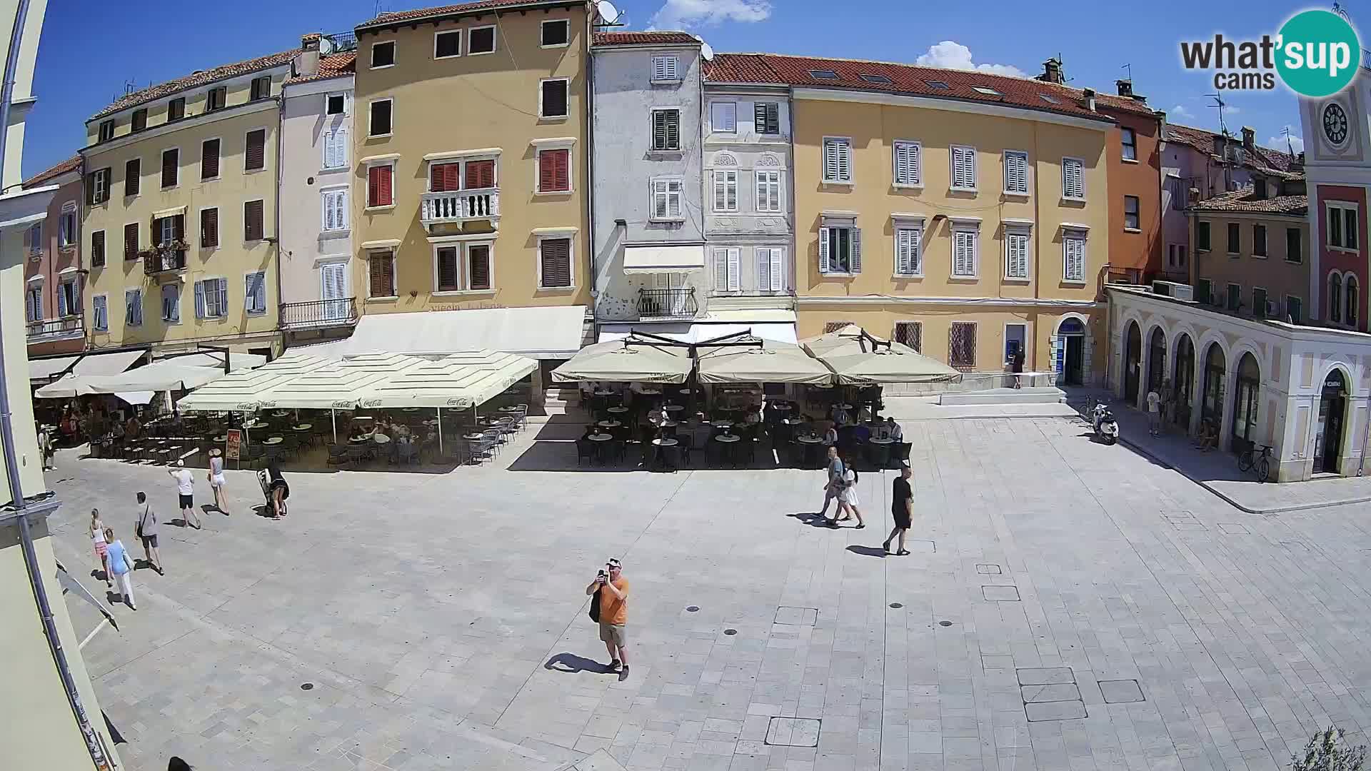 Spletna kamera Rovinj Center – Glavni trg
