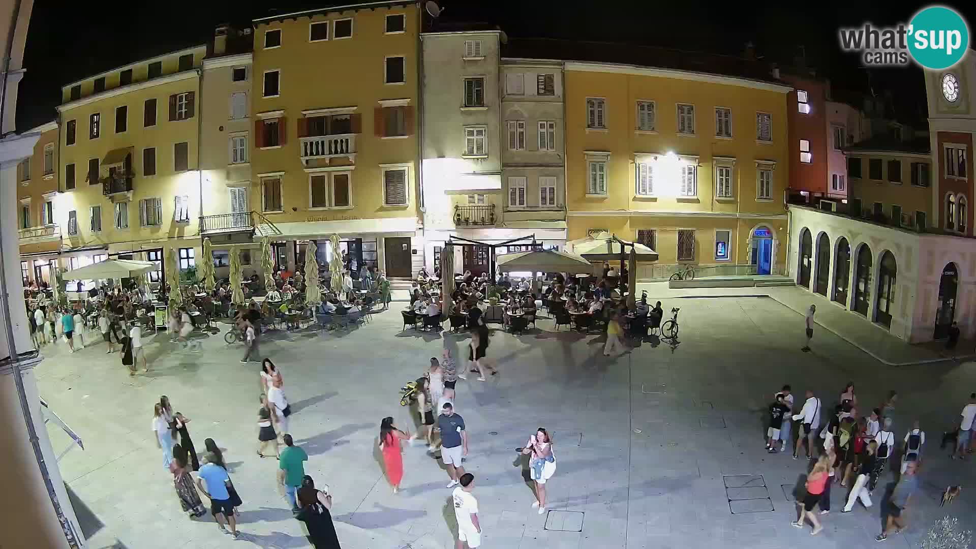 Spletna kamera Rovinj Center – Glavni trg