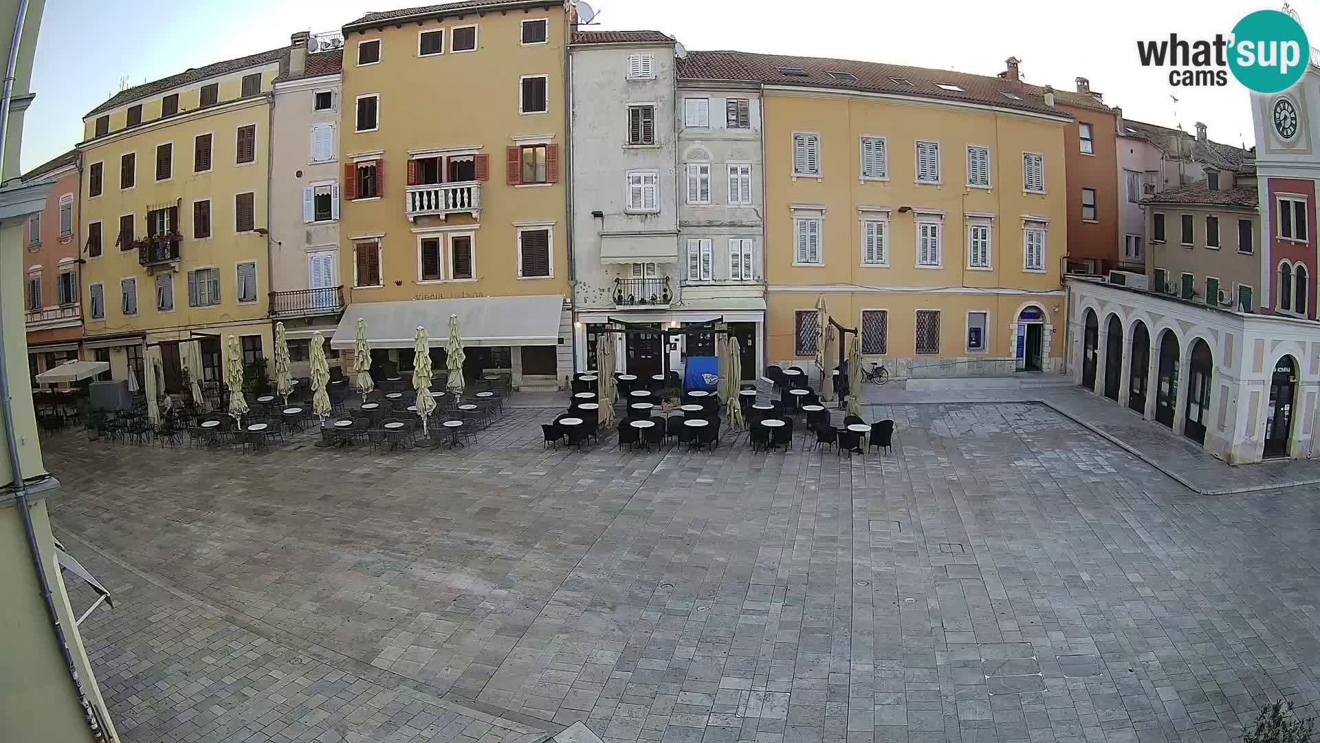 Webcam Rovinj Zentrum – Hauptplatz in Echtzeit