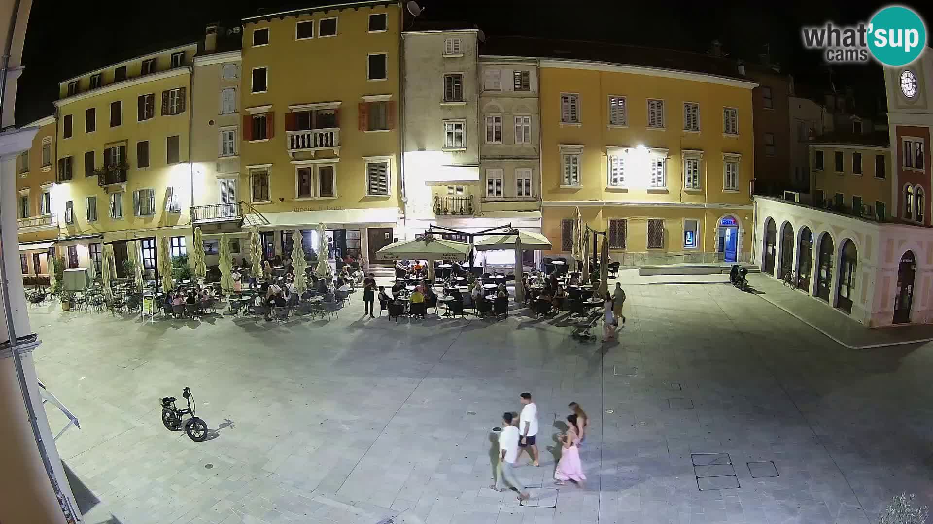 Spletna kamera Rovinj Center – Glavni trg