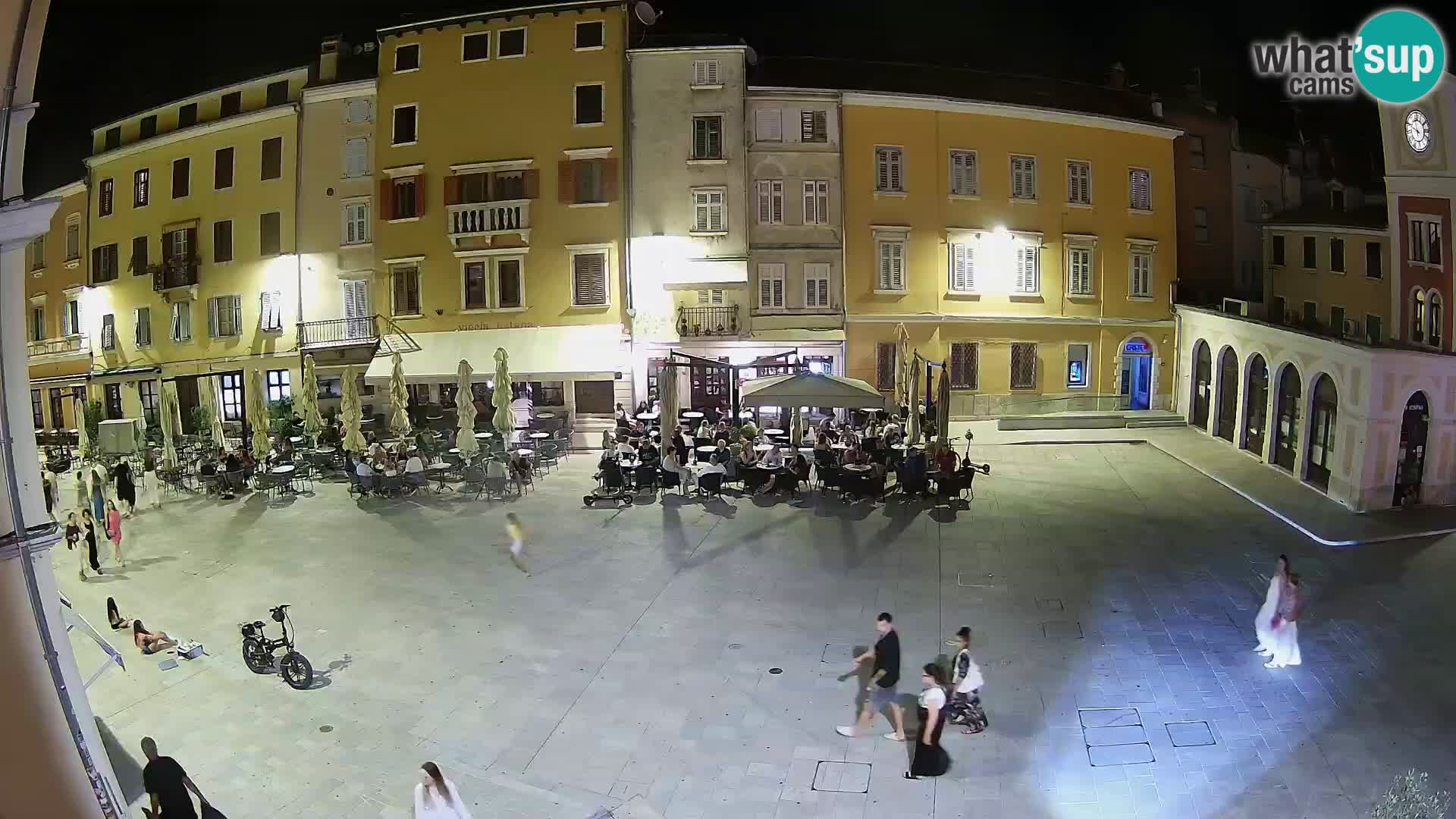 Spletna kamera Rovinj Center – Glavni trg