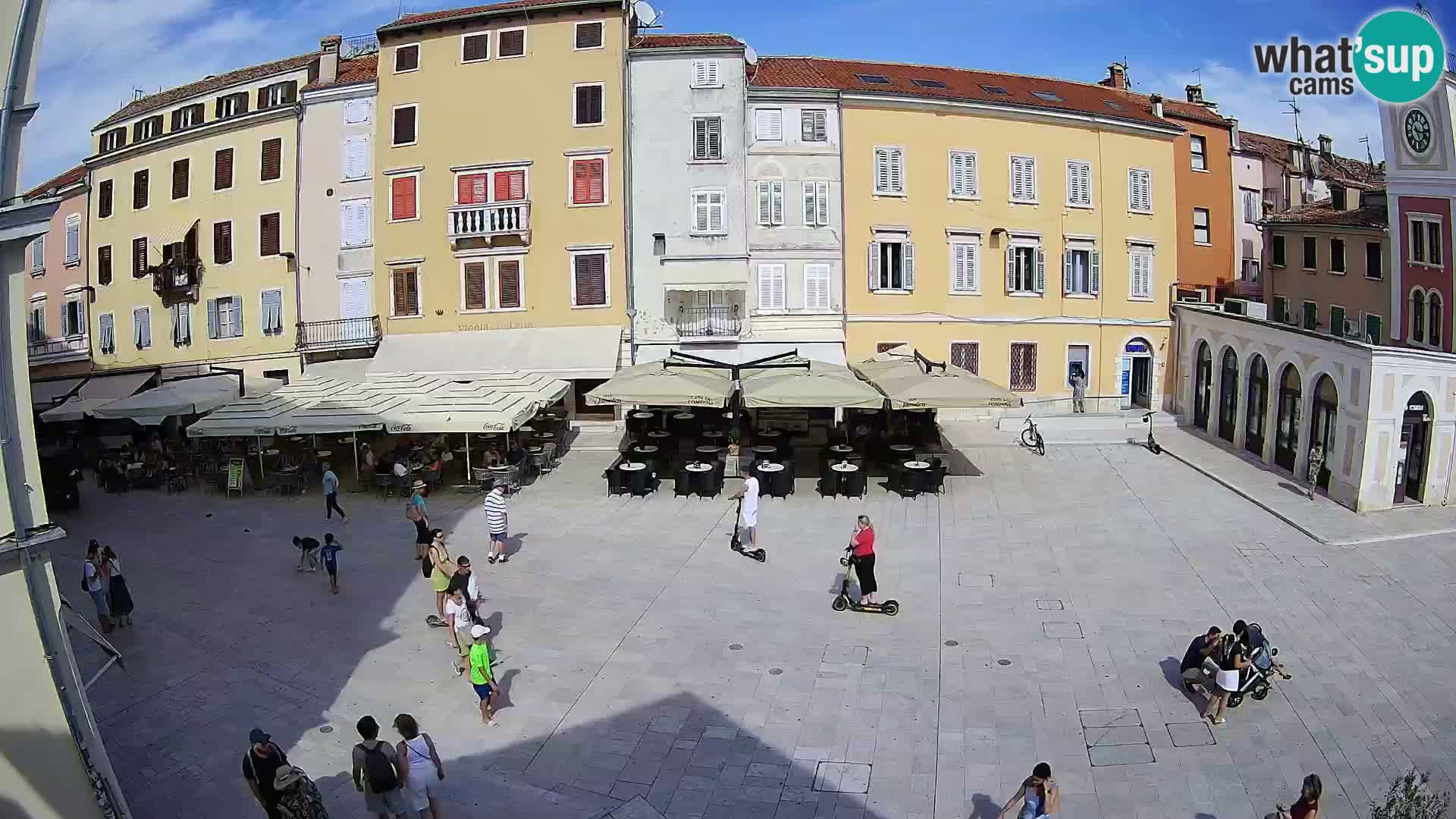 Spletna kamera Rovinj Center – Glavni trg