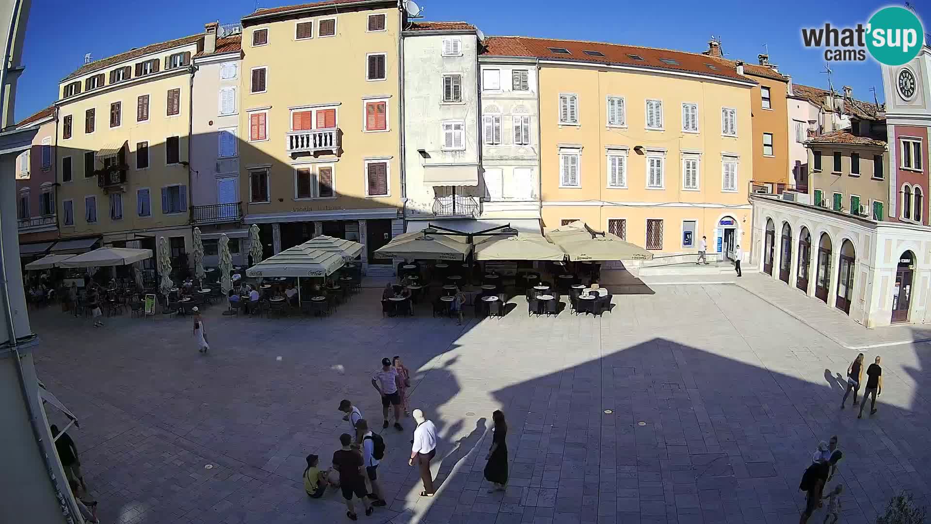 Spletna kamera Rovinj Center – Glavni trg