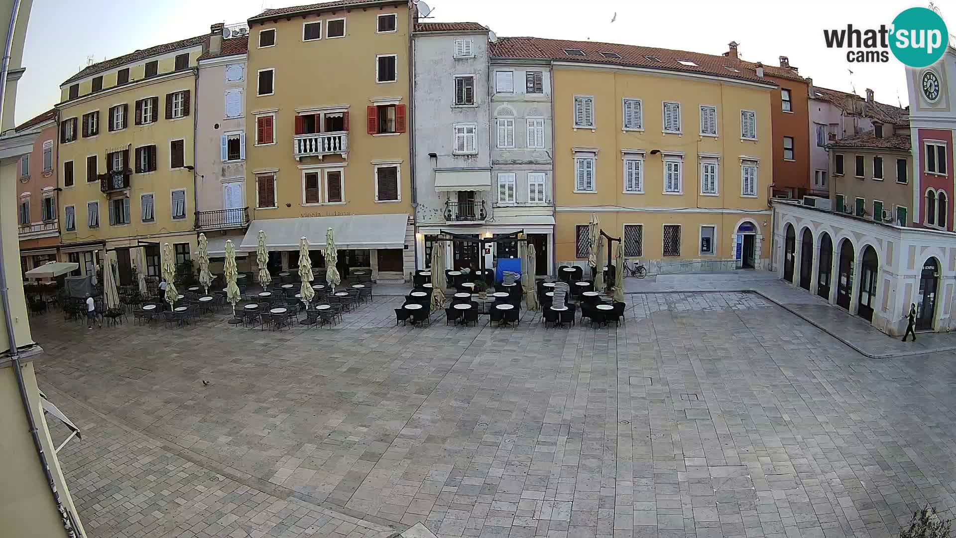 Spletna kamera Rovinj Center – Glavni trg