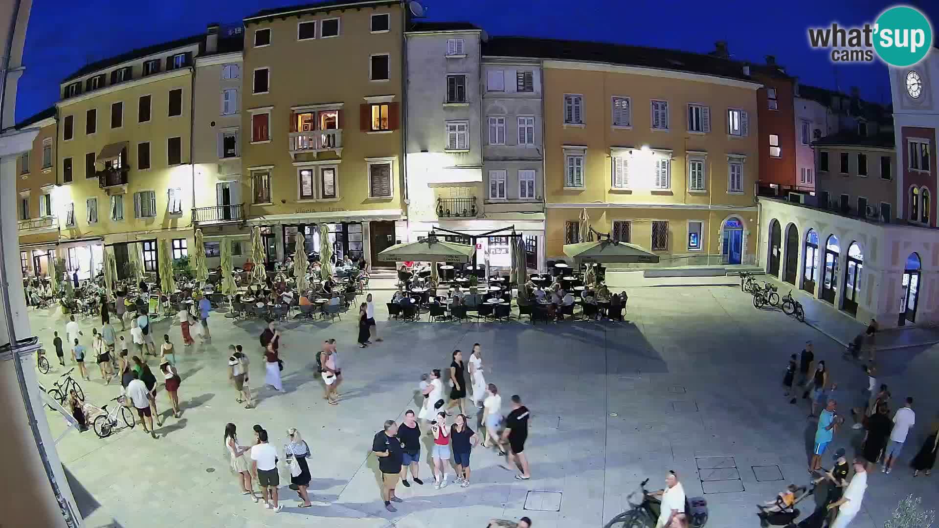 Spletna kamera Rovinj Center – Glavni trg