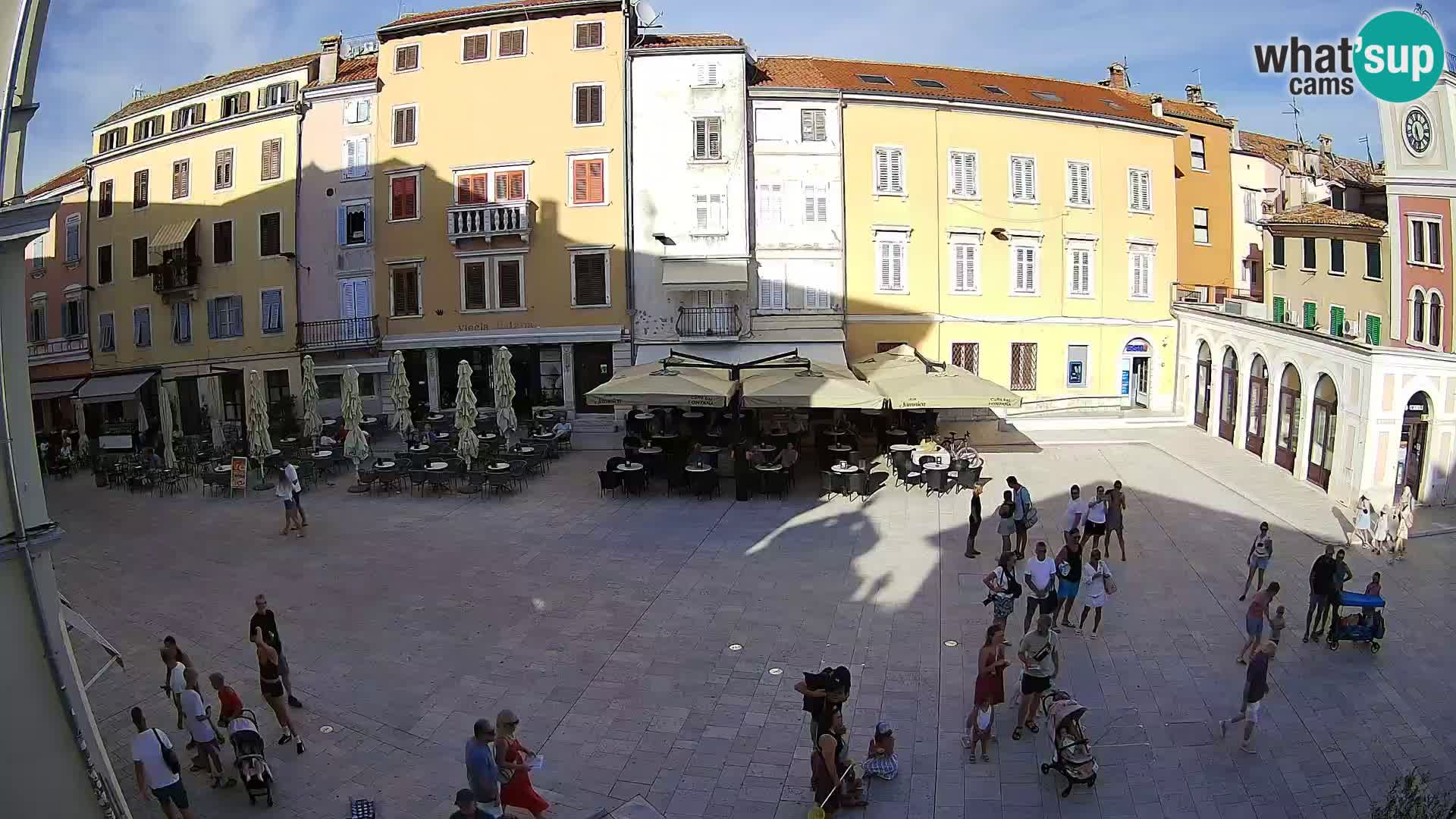 Spletna kamera Rovinj Center – Glavni trg