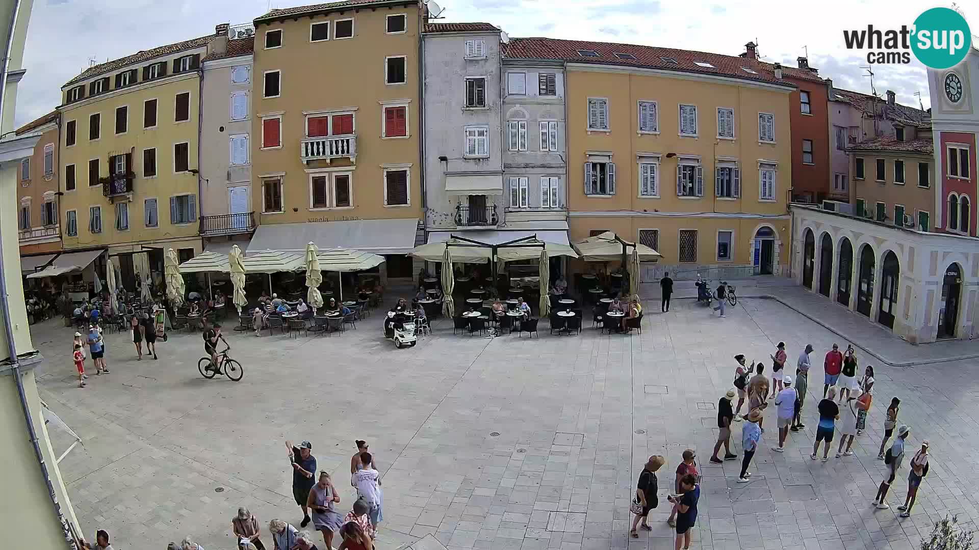 Webcam Rovinj Zentrum – Hauptplatz in Echtzeit