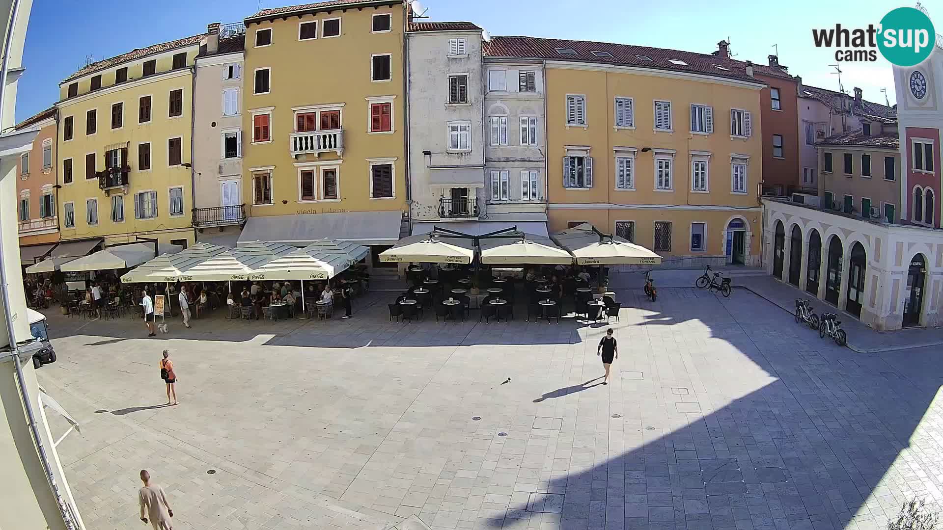 Spletna kamera Rovinj Center – Glavni trg
