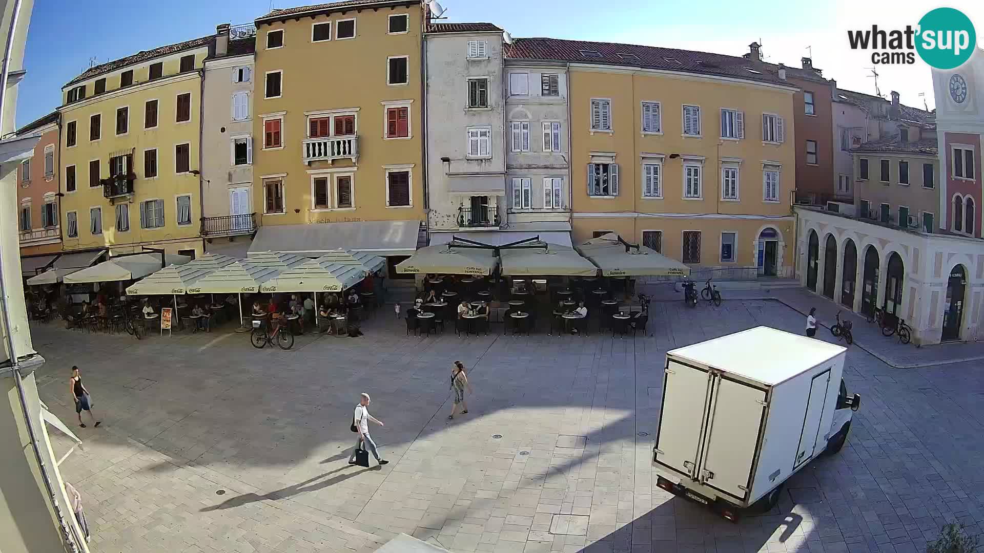 Spletna kamera Rovinj Center – Glavni trg