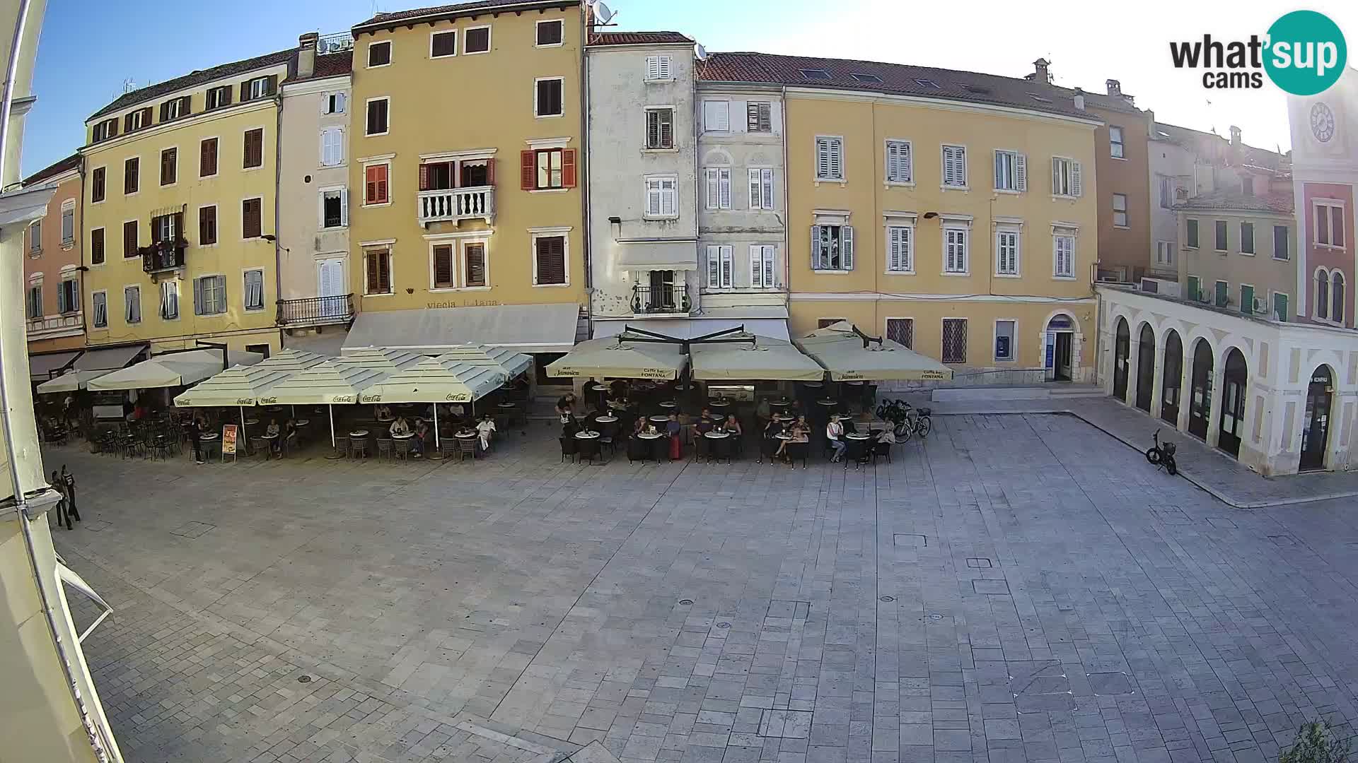 Spletna kamera Rovinj Center – Glavni trg